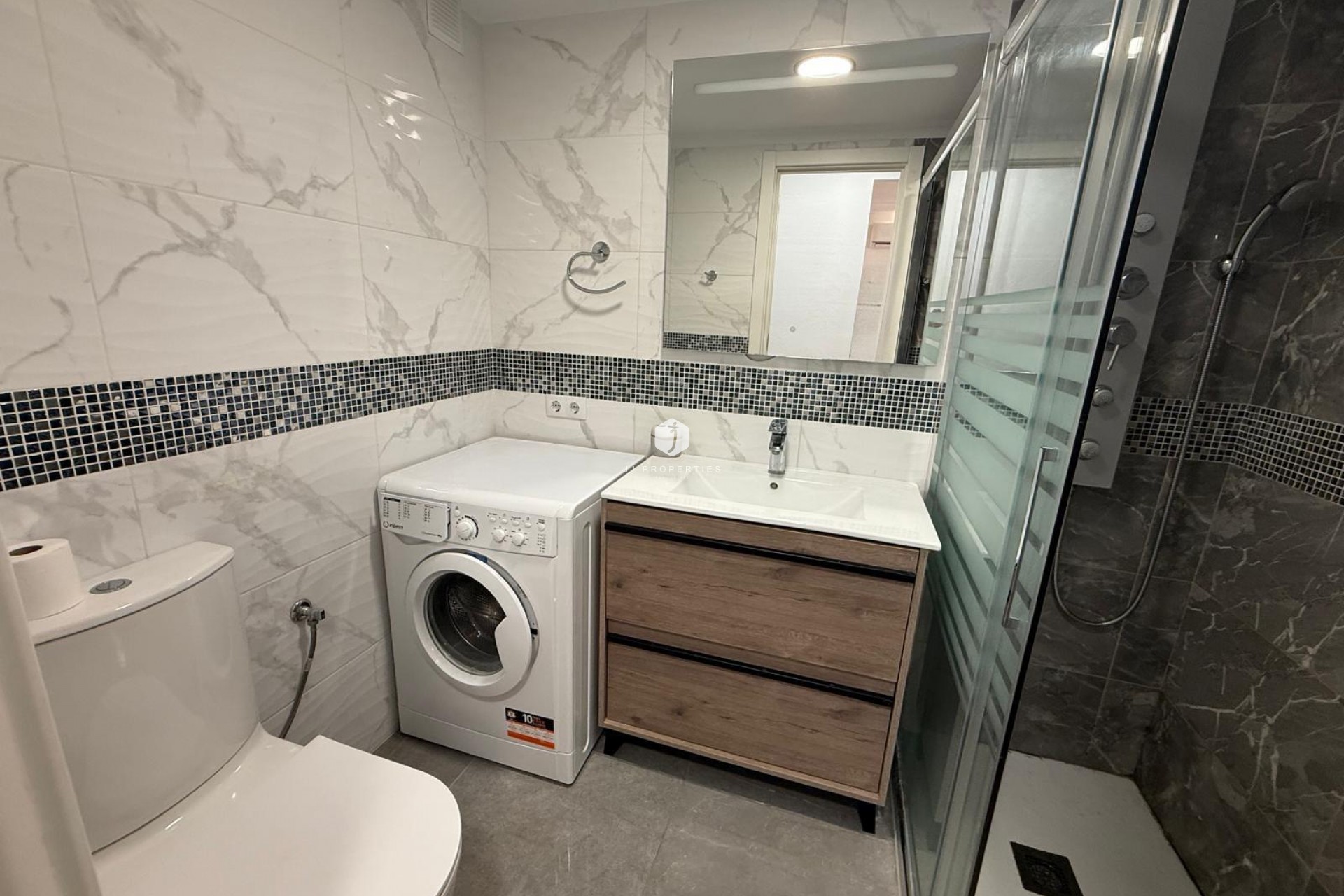 Tweedehands - Appartement / flat -
Torrevieja - Centro