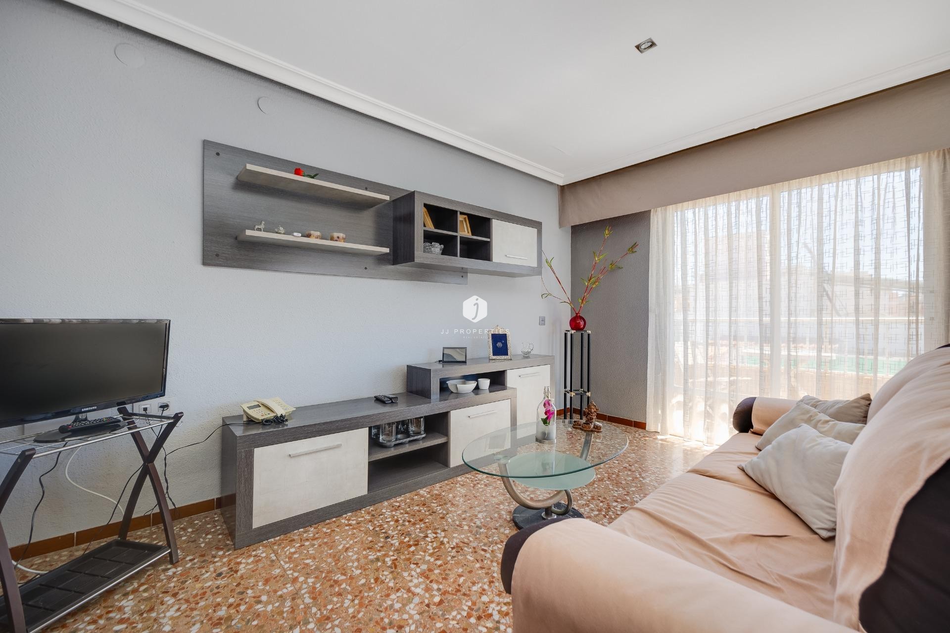 Tweedehands - Appartement / flat -
Torrevieja - Centro