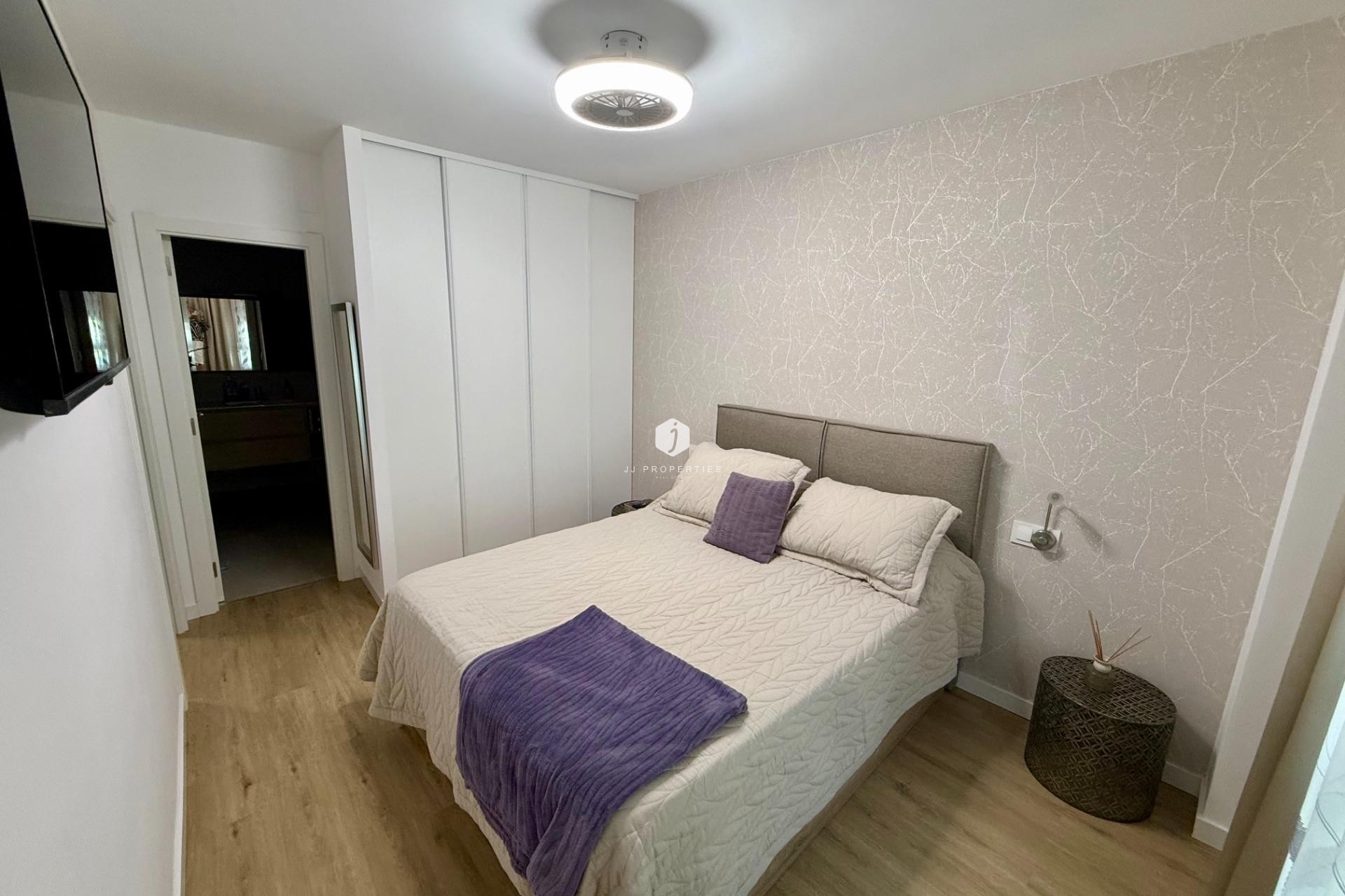 Tweedehands - Appartement / flat -
Torrevieja - Centro