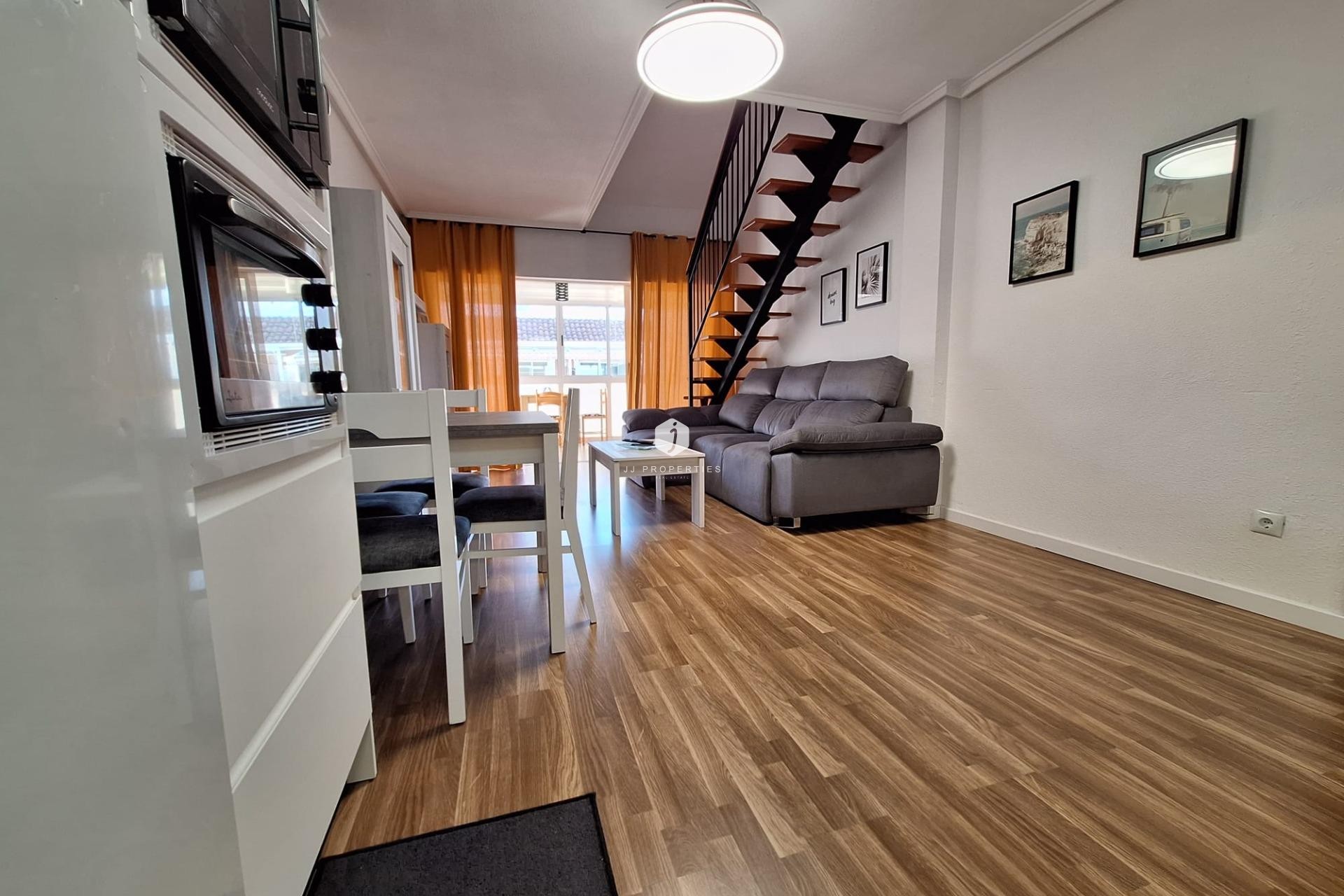 Tweedehands - Appartement / flat -
Torrevieja - Centro