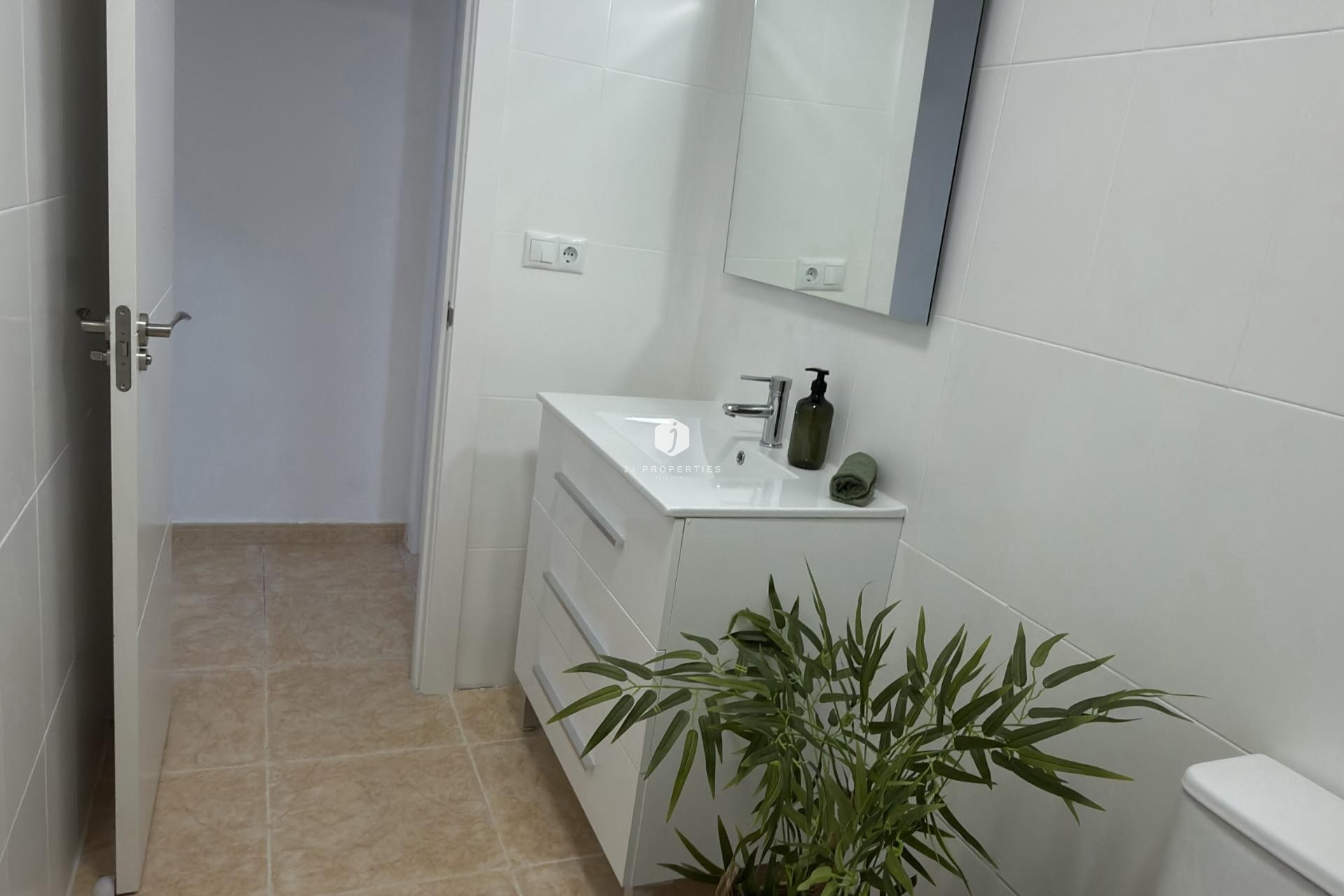 Tweedehands - Appartement / flat -
Torrevieja - Centro