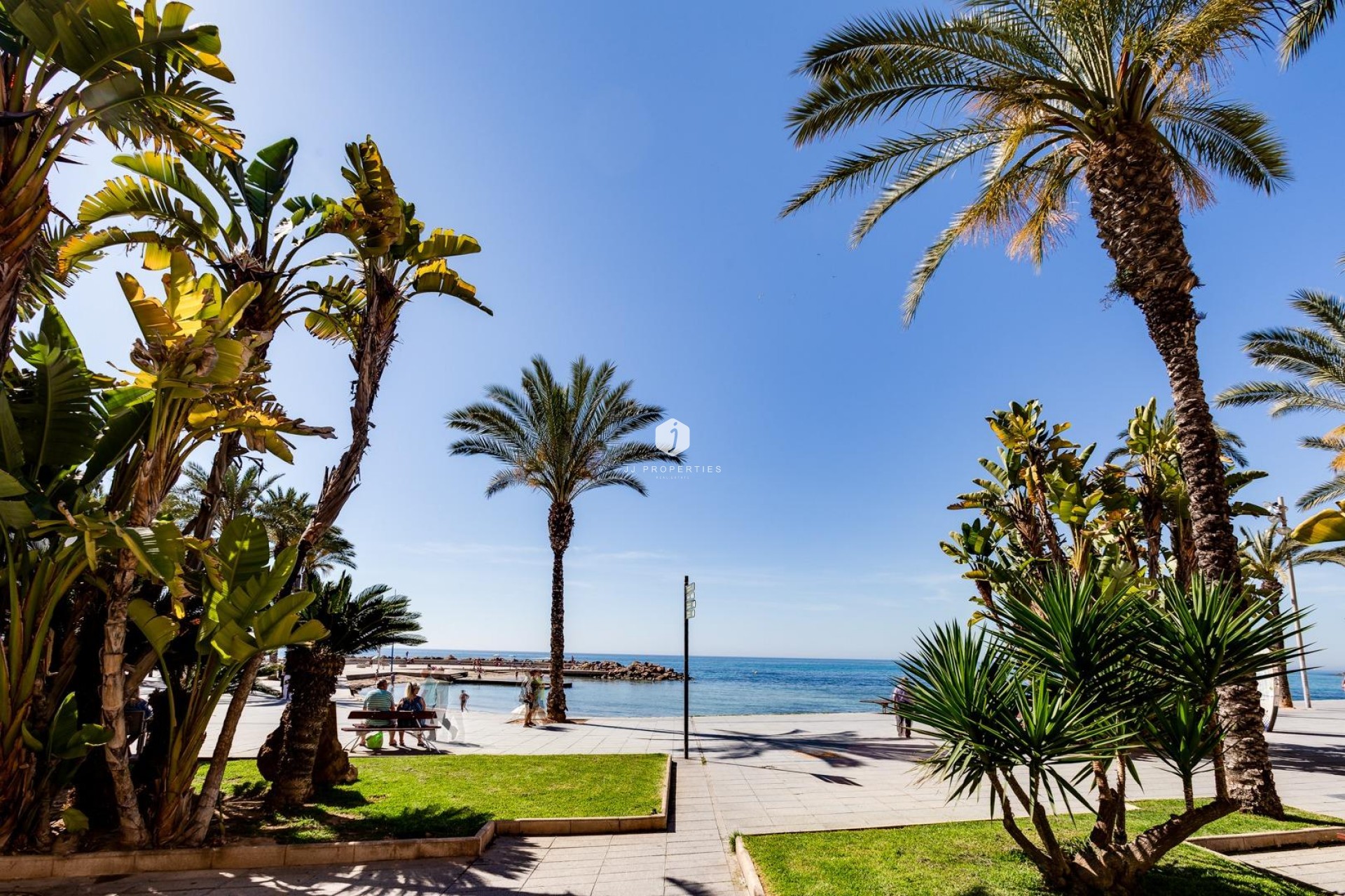 Tweedehands - Appartement / flat -
Torrevieja - Centro