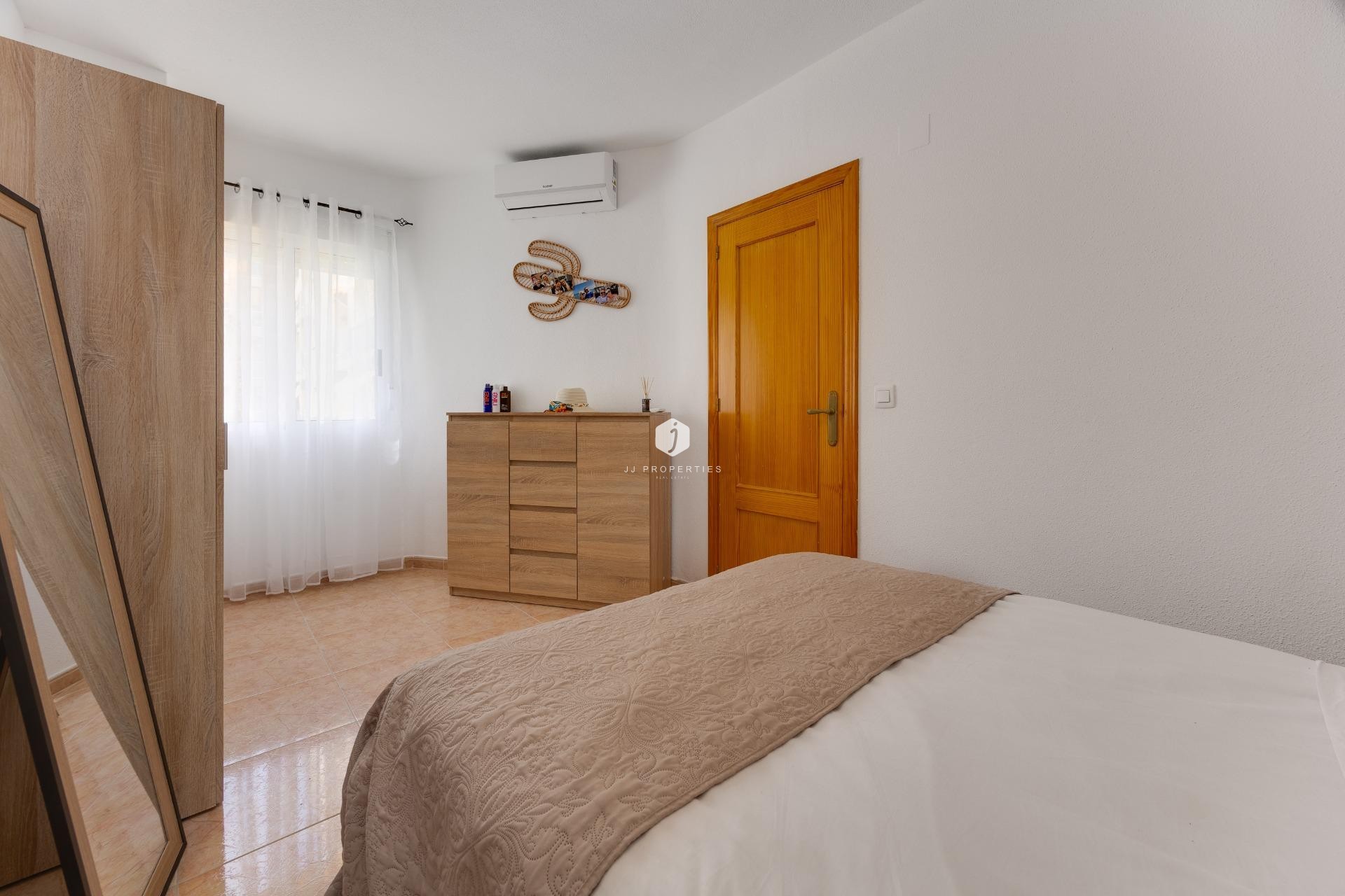 Tweedehands - Appartement / flat -
Torrevieja - Centro