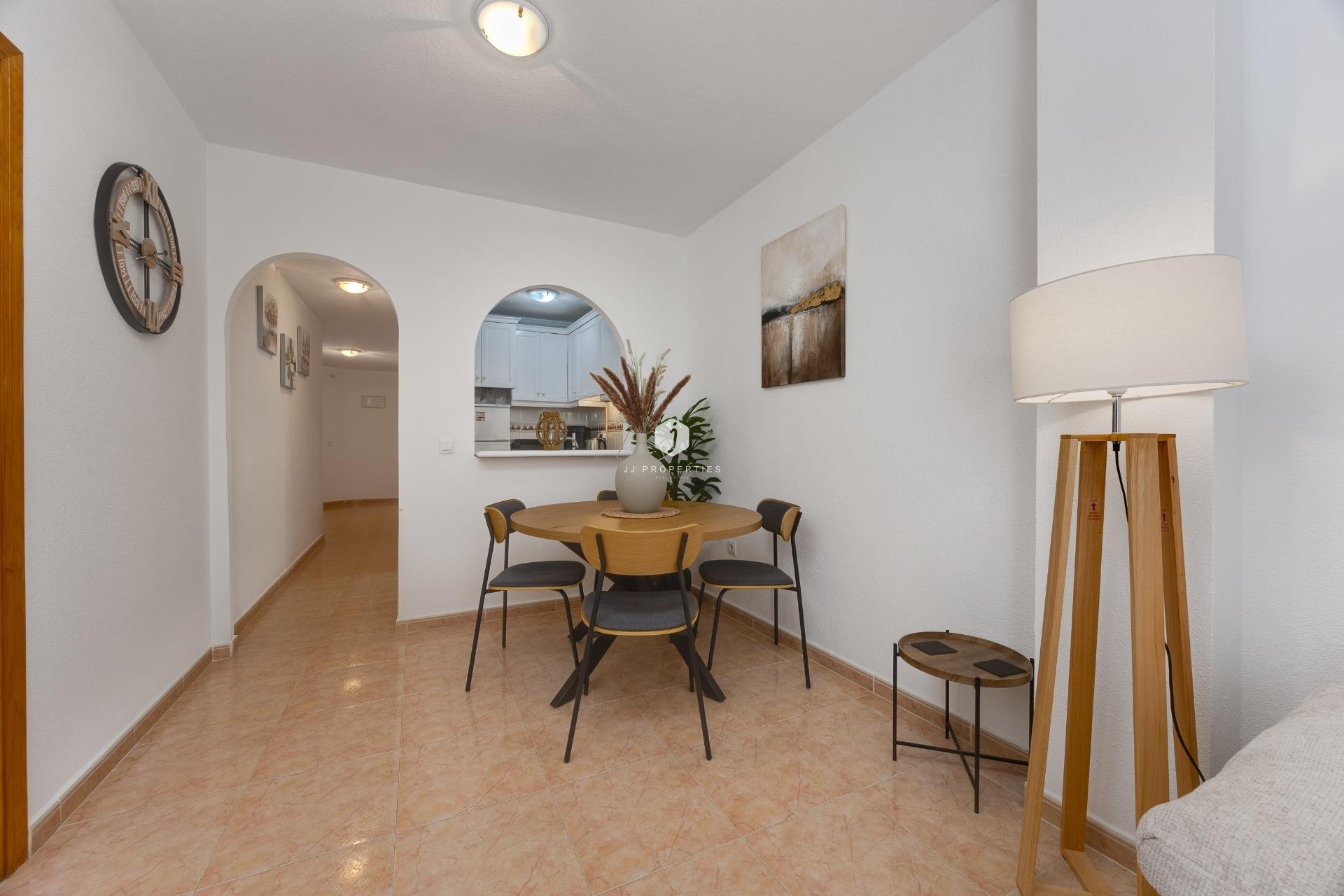Tweedehands - Appartement / flat -
Torrevieja - Centro