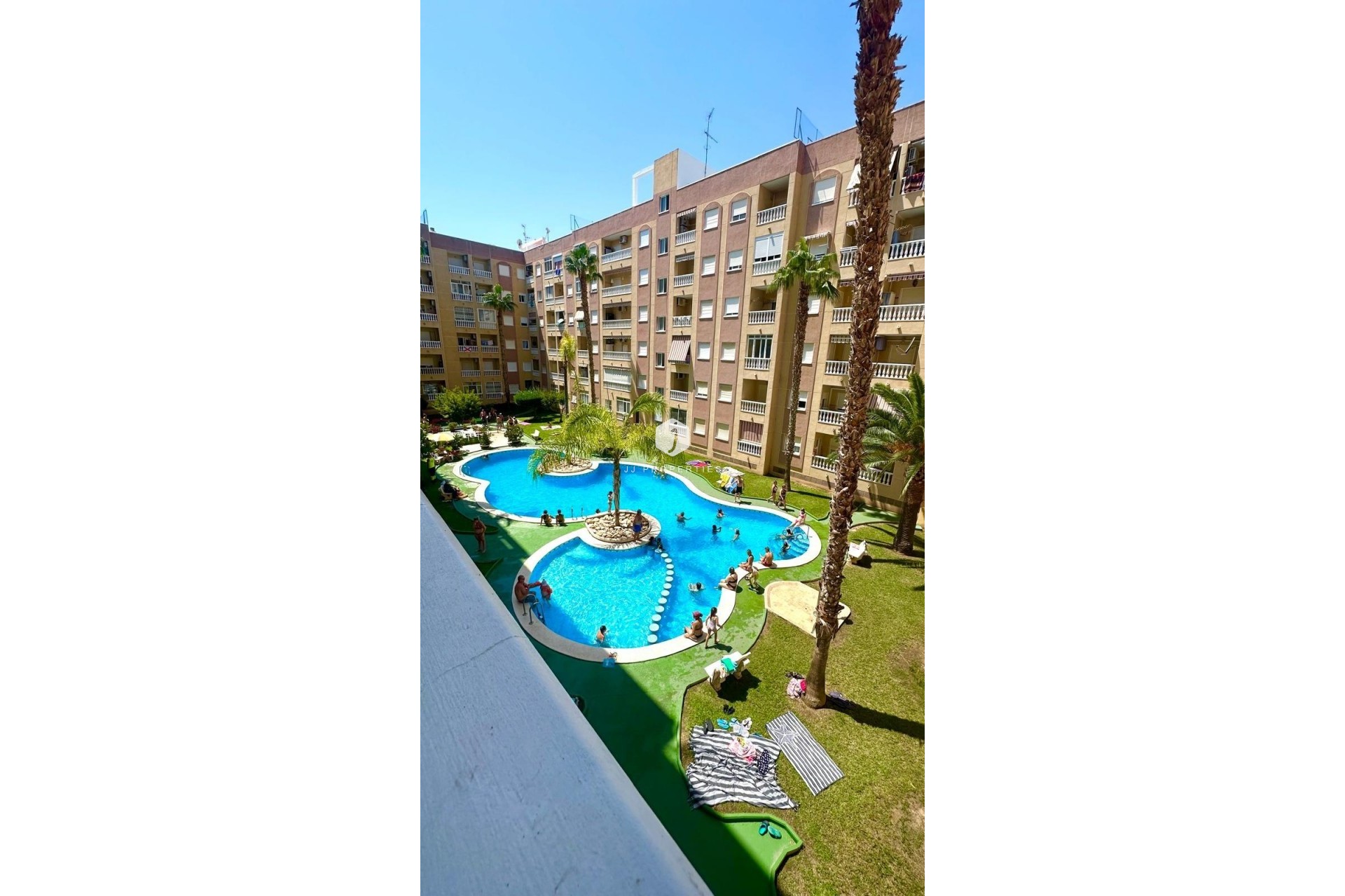 Tweedehands - Appartement / flat -
Torrevieja - Centro