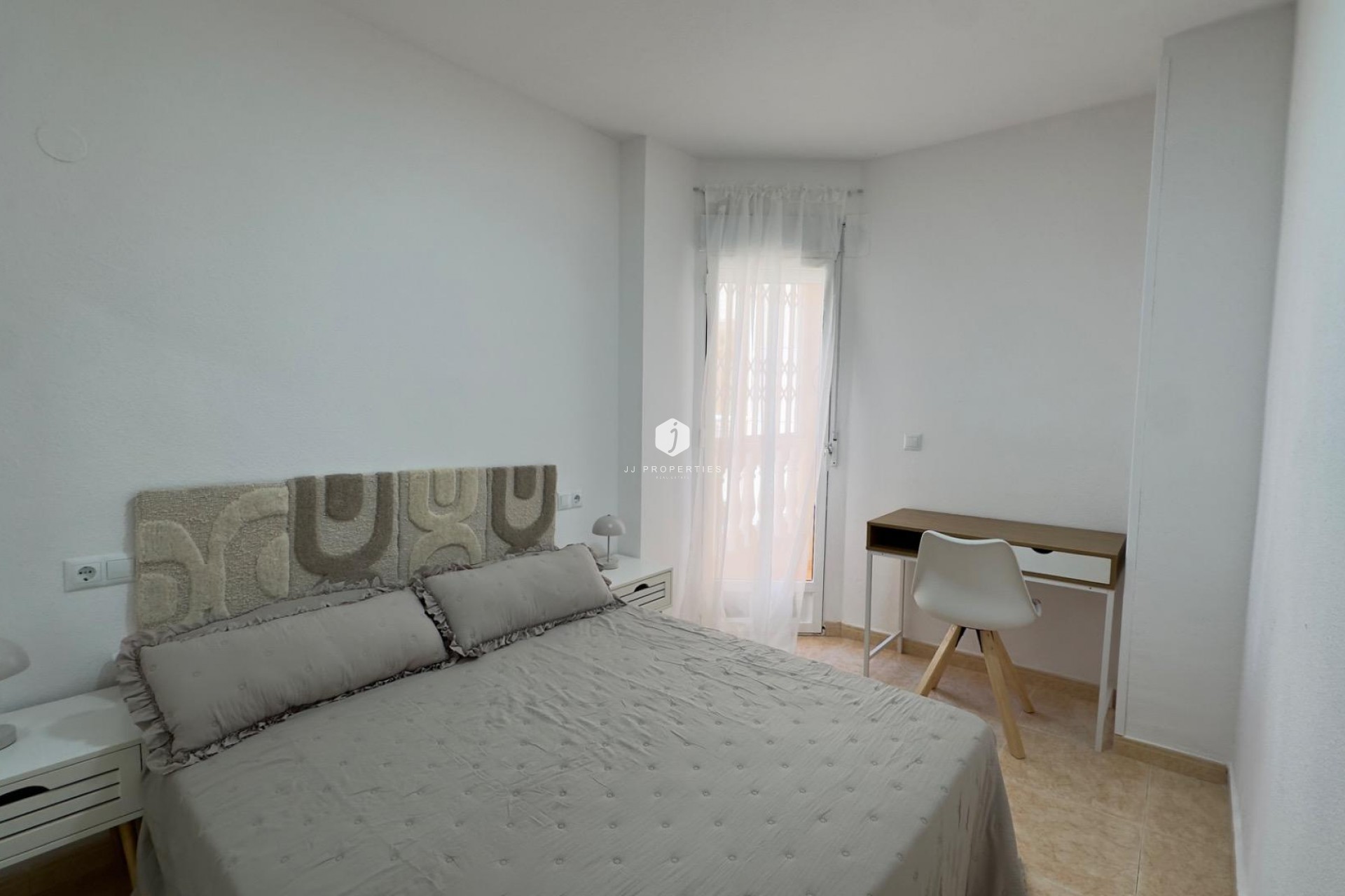 Tweedehands - Appartement / flat -
Torrevieja - Centro