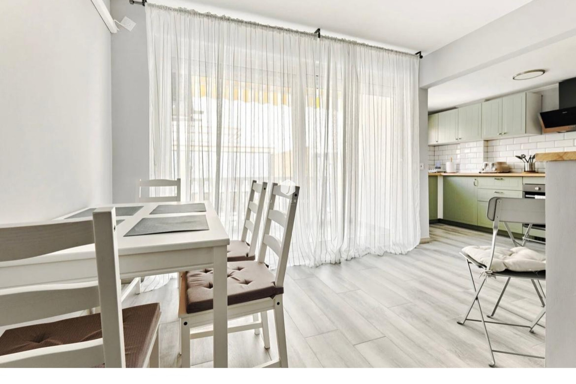 Tweedehands - Appartement / flat -
Torrevieja - Centro