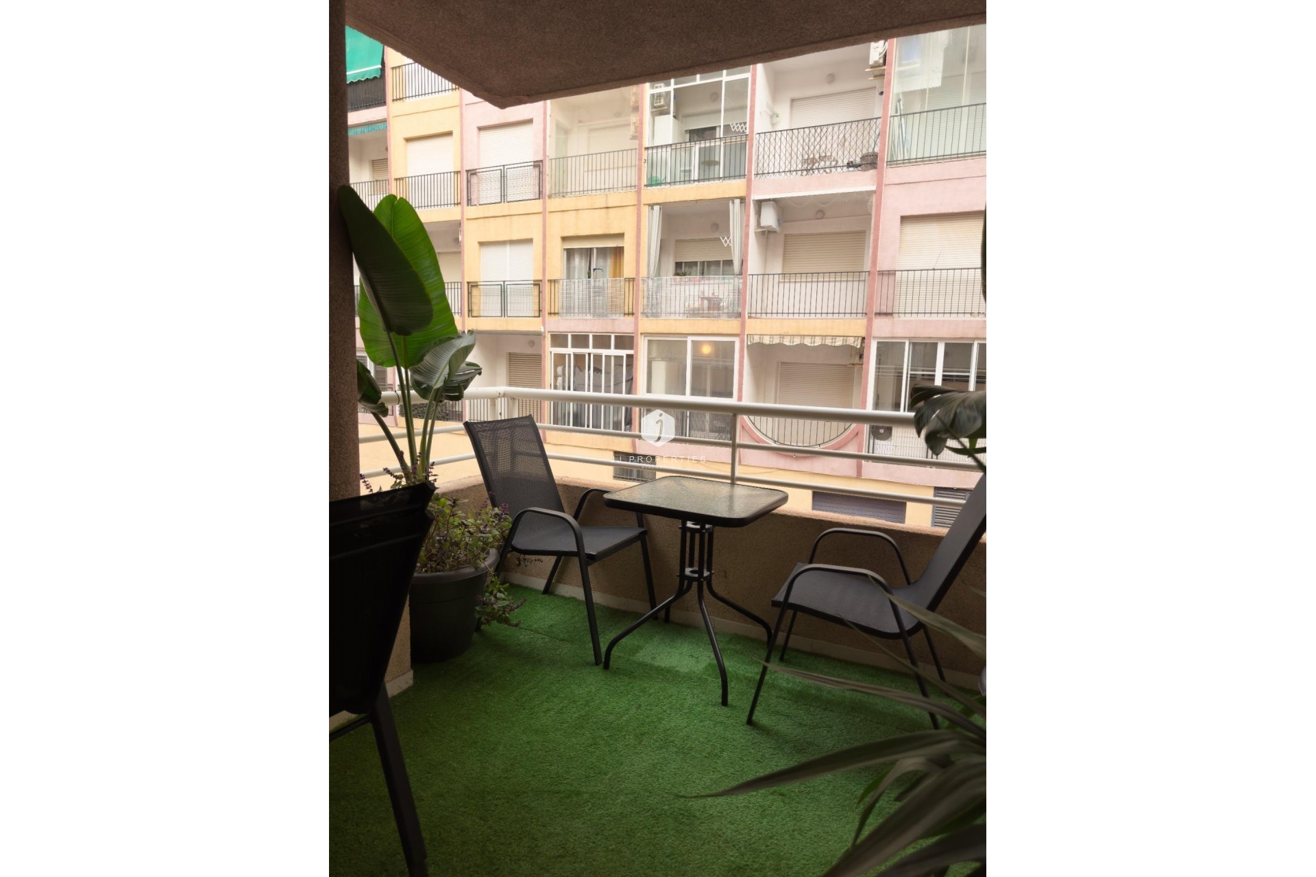 Tweedehands - Appartement / flat -
Torrevieja - Centro