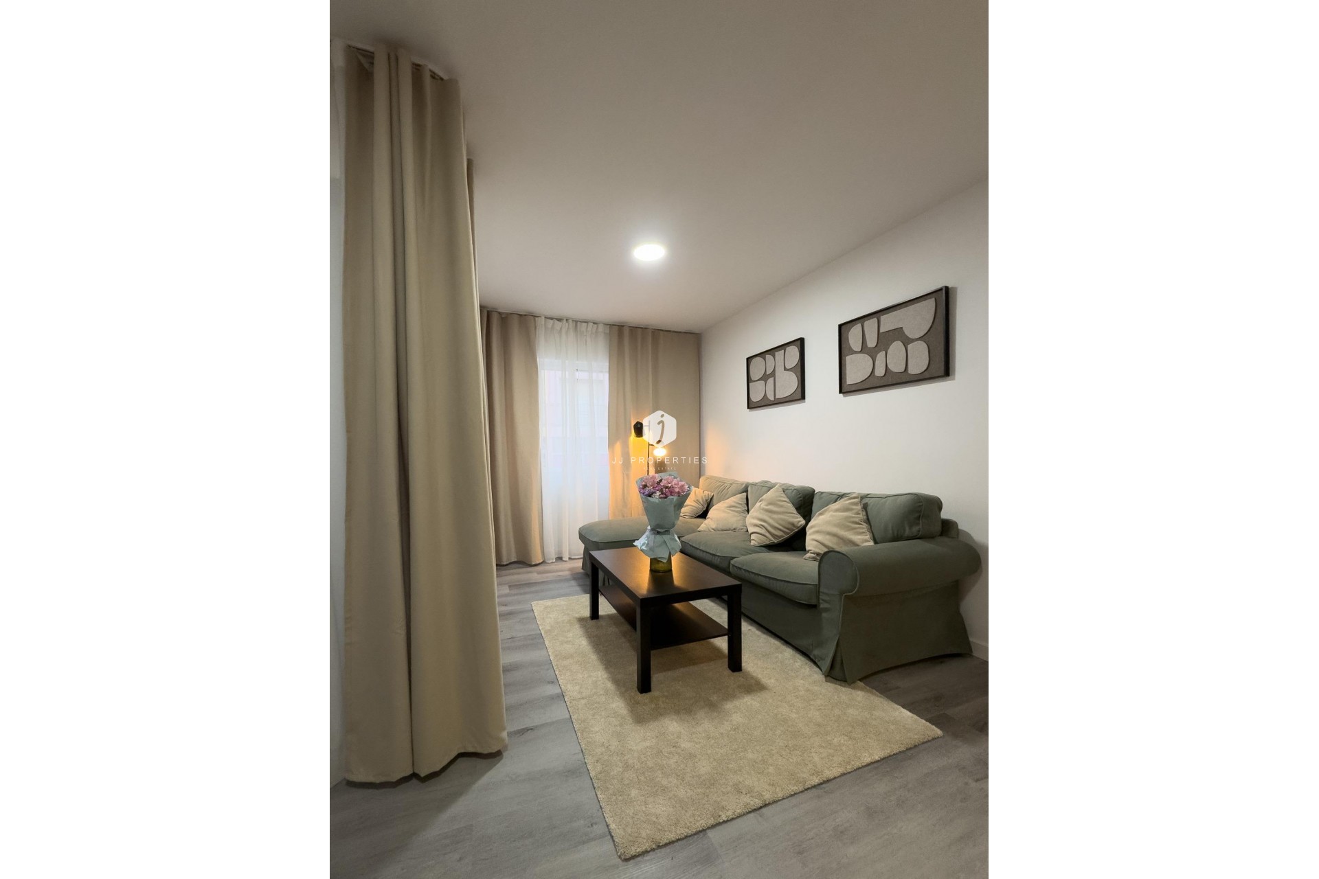 Tweedehands - Appartement / flat -
Torrevieja - Centro
