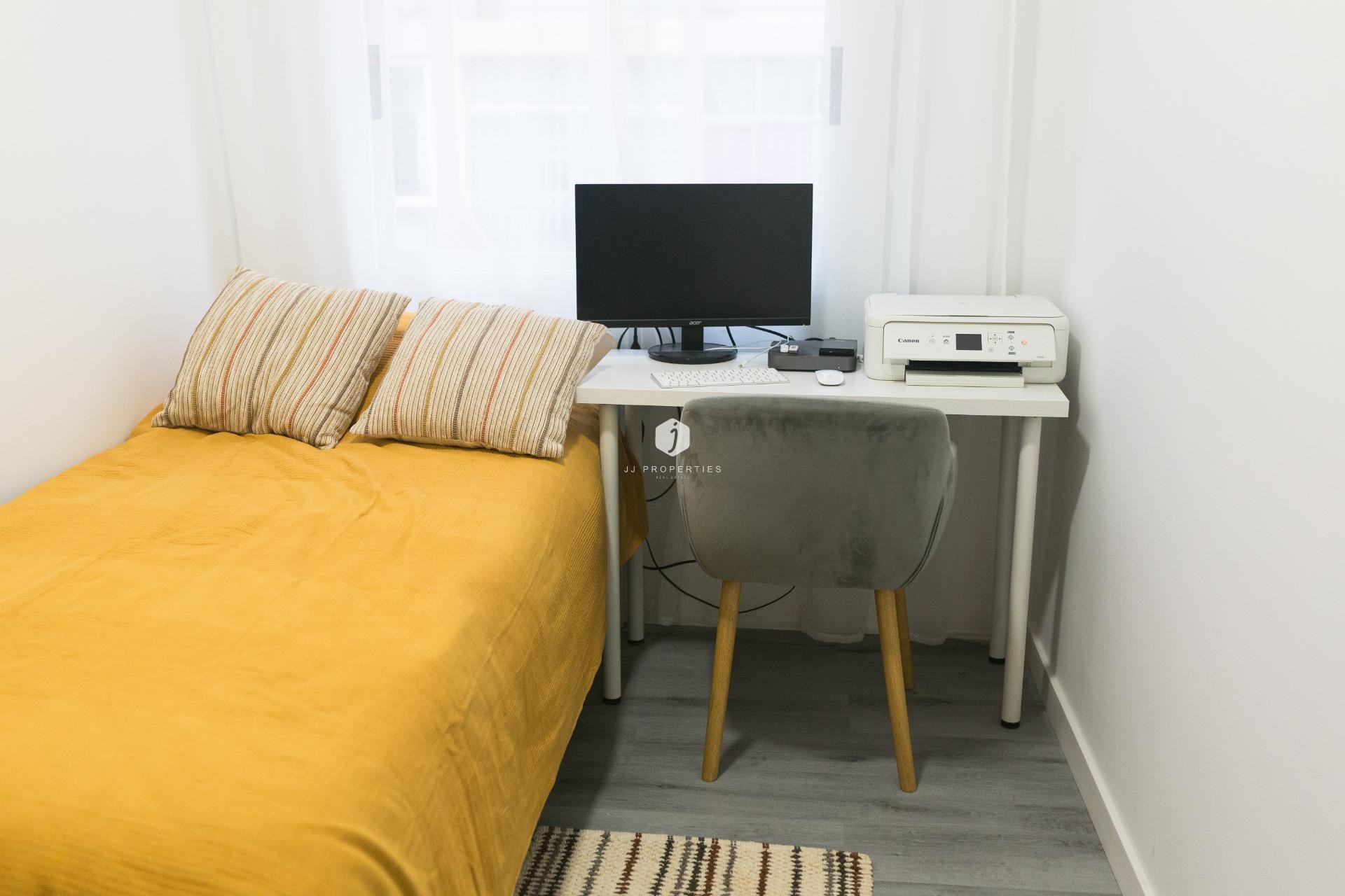 Tweedehands - Appartement / flat -
Torrevieja - Centro