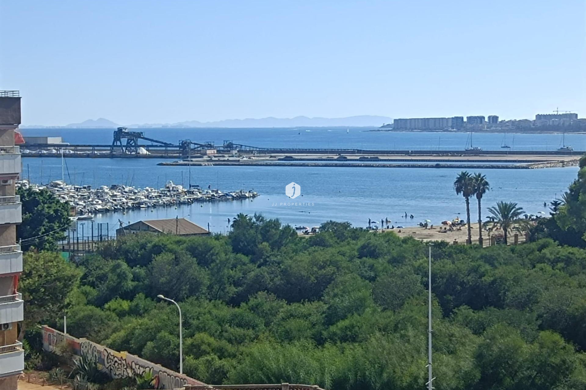 Tweedehands - Appartement / flat -
Torrevieja - Centro