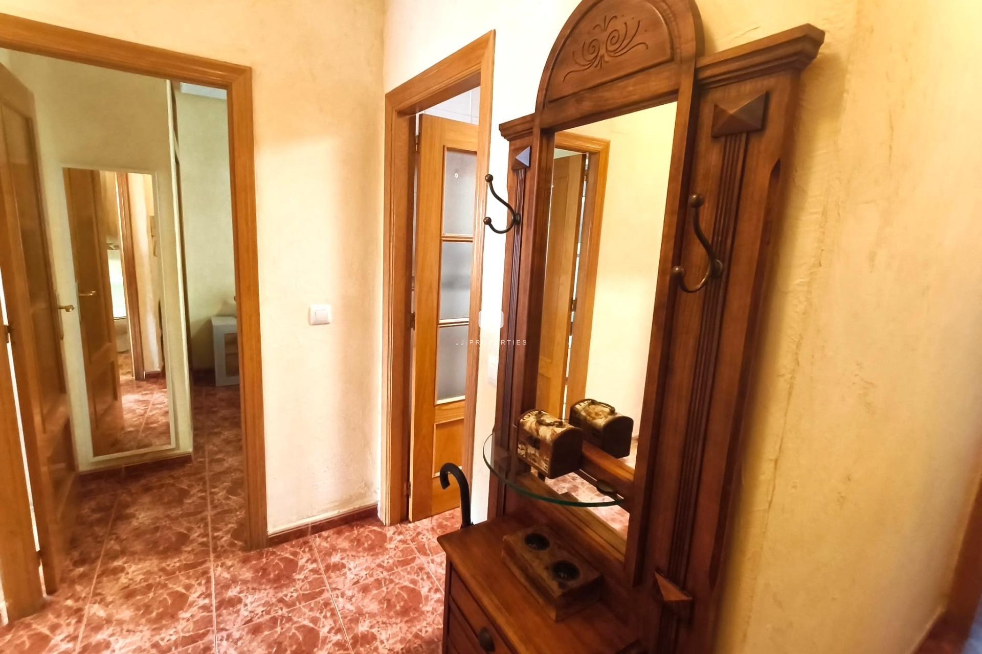 Tweedehands - Appartement / flat -
Torrevieja - Centro