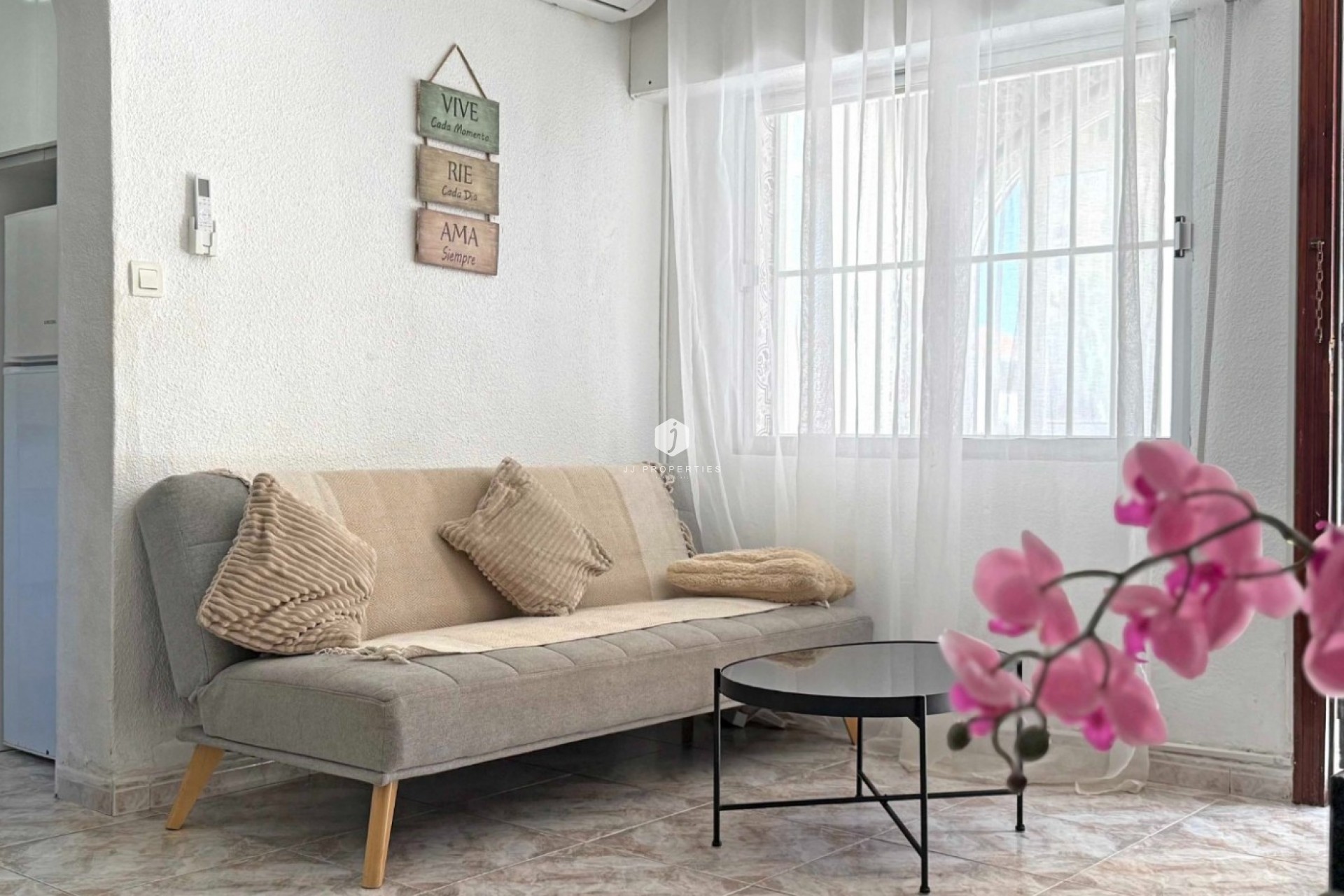 Tweedehands - Appartement / flat -
Torrevieja - Costa Blanca