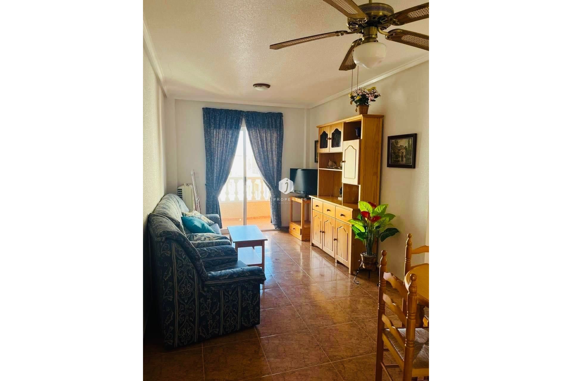 Tweedehands - Appartement / flat -
Torrevieja - Costa Blanca