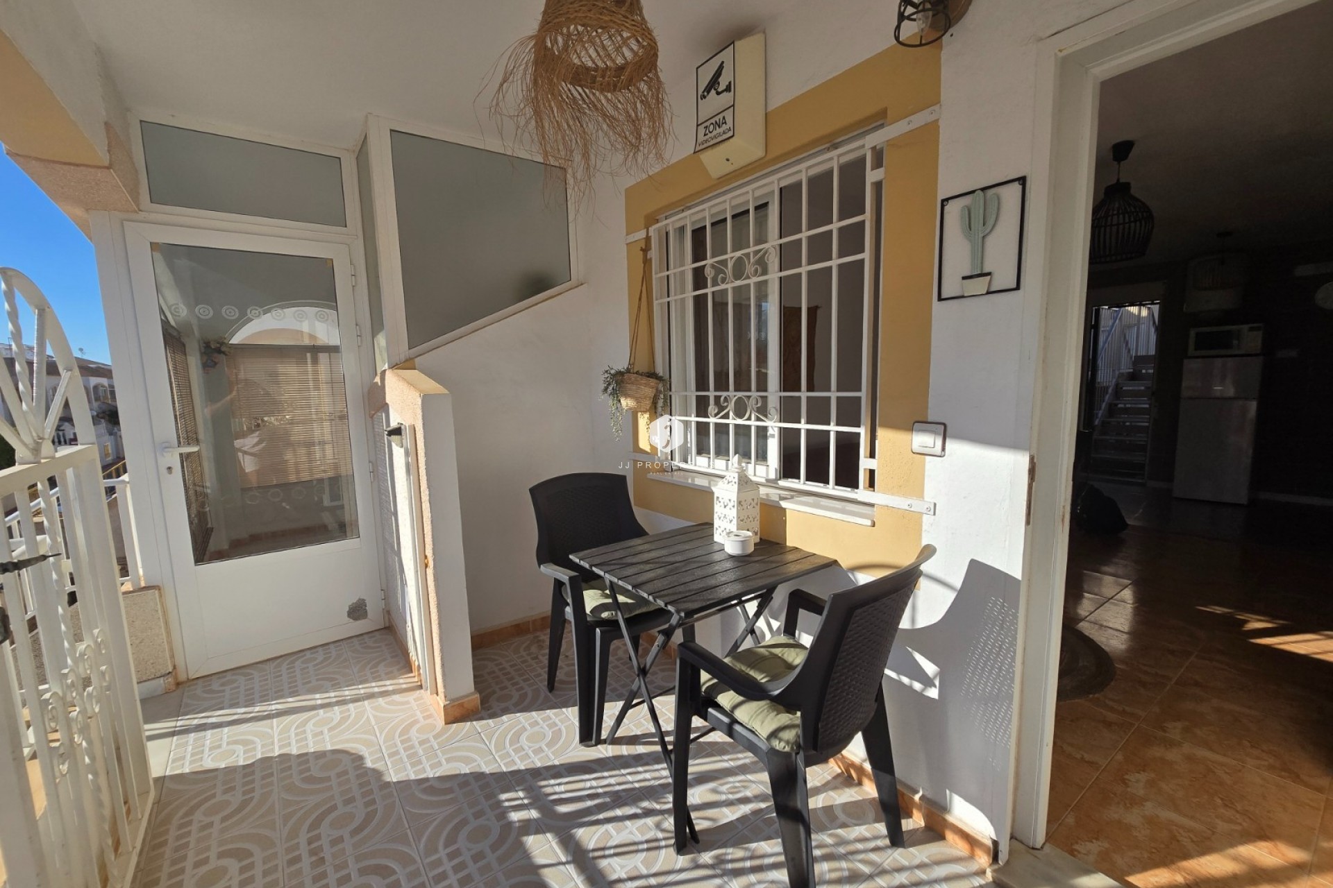 Tweedehands - Appartement / flat -
Torrevieja - Costa Blanca