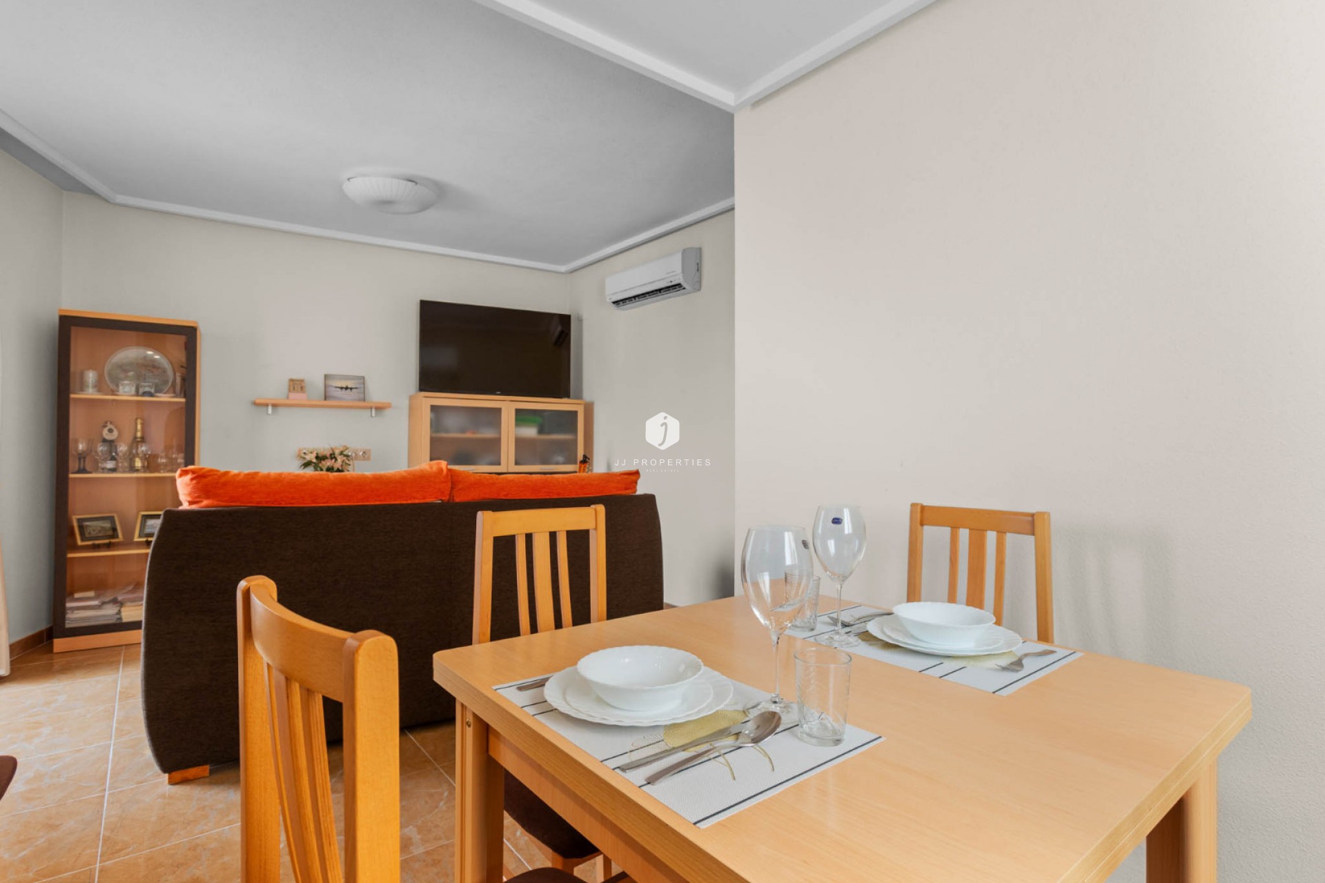 Tweedehands - Appartement / flat -
Torrevieja - Costa Blanca