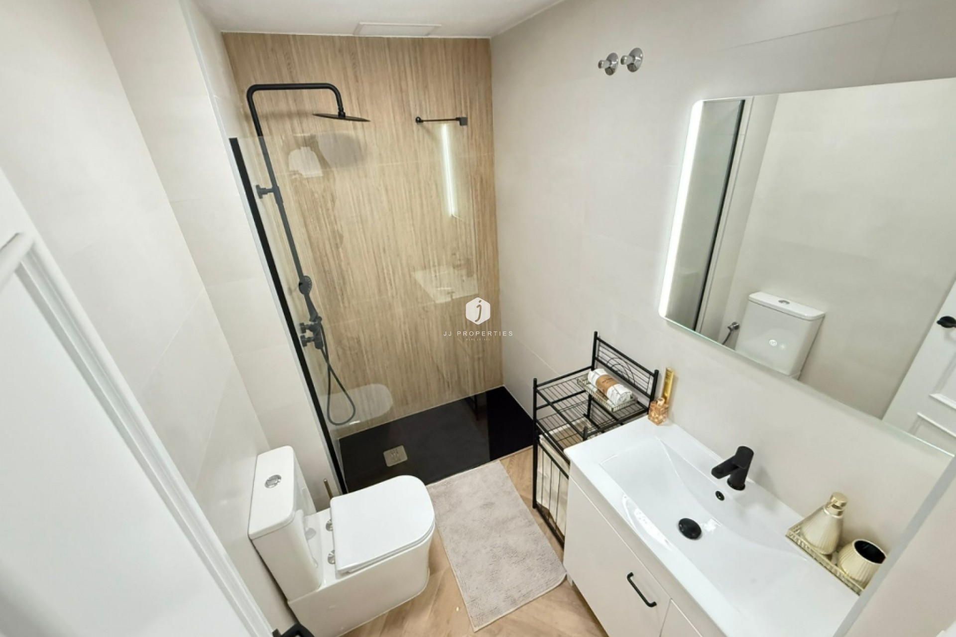 Tweedehands - Appartement / flat -
Torrevieja - Costa Blanca