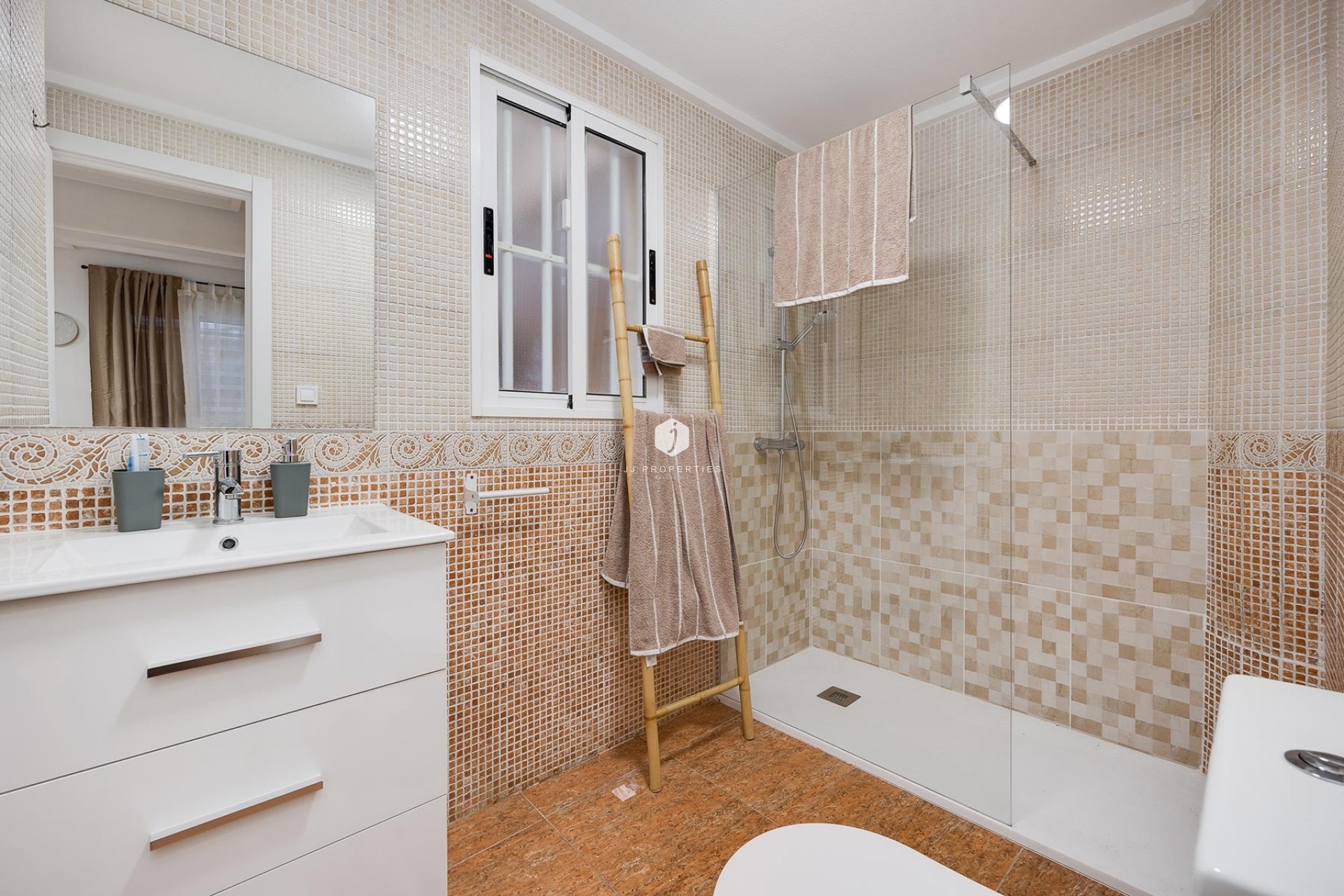 Tweedehands - Appartement / flat -
Torrevieja - Costa Blanca