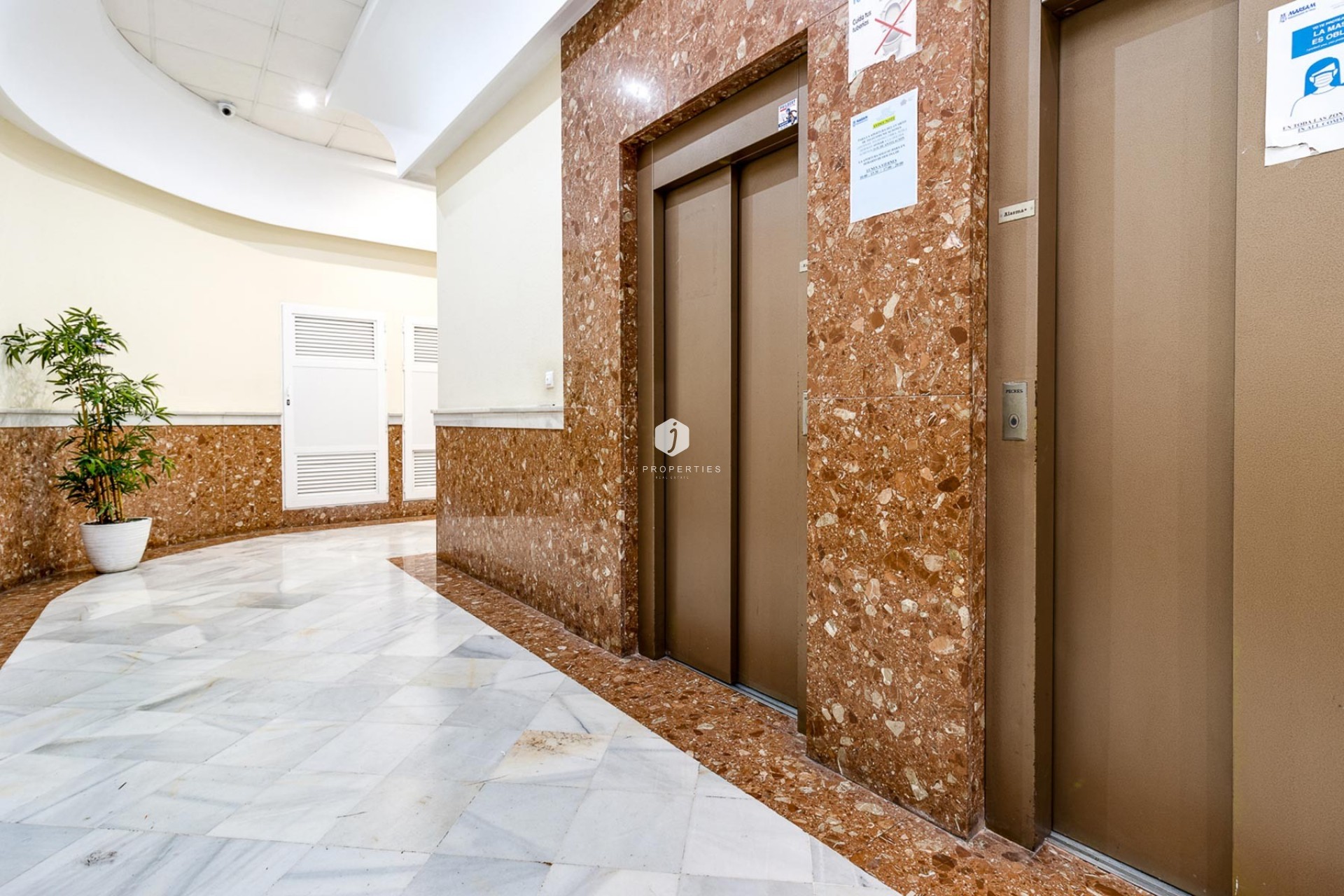 Tweedehands - Appartement / flat -
Torrevieja - Costa Blanca