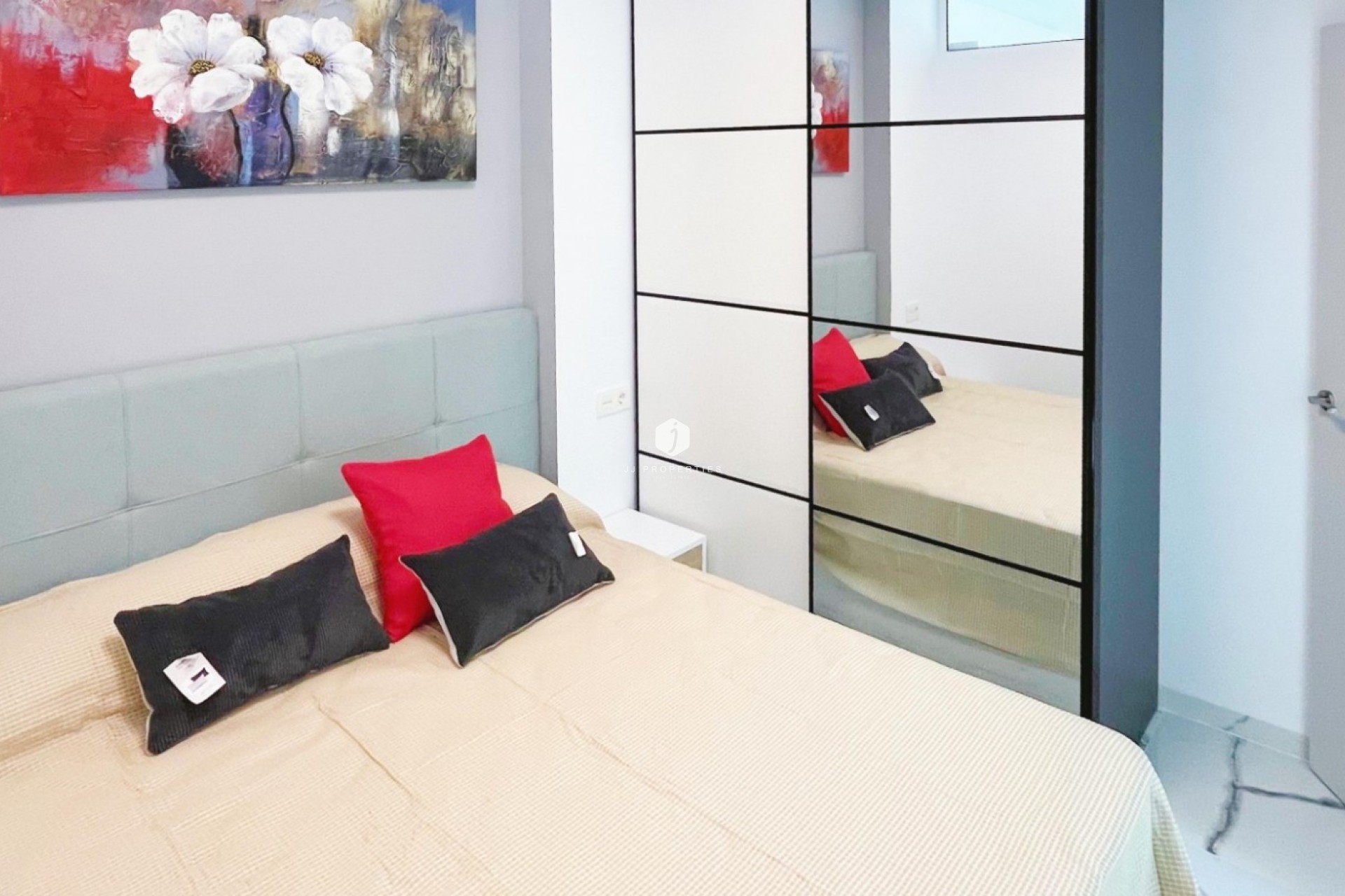 Tweedehands - Appartement / flat -
Torrevieja - Costa Blanca