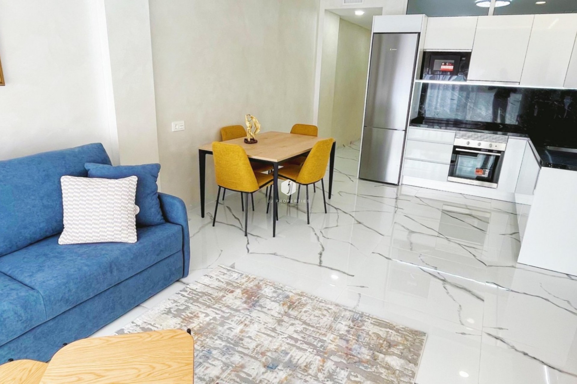 Tweedehands - Appartement / flat -
Torrevieja - Costa Blanca