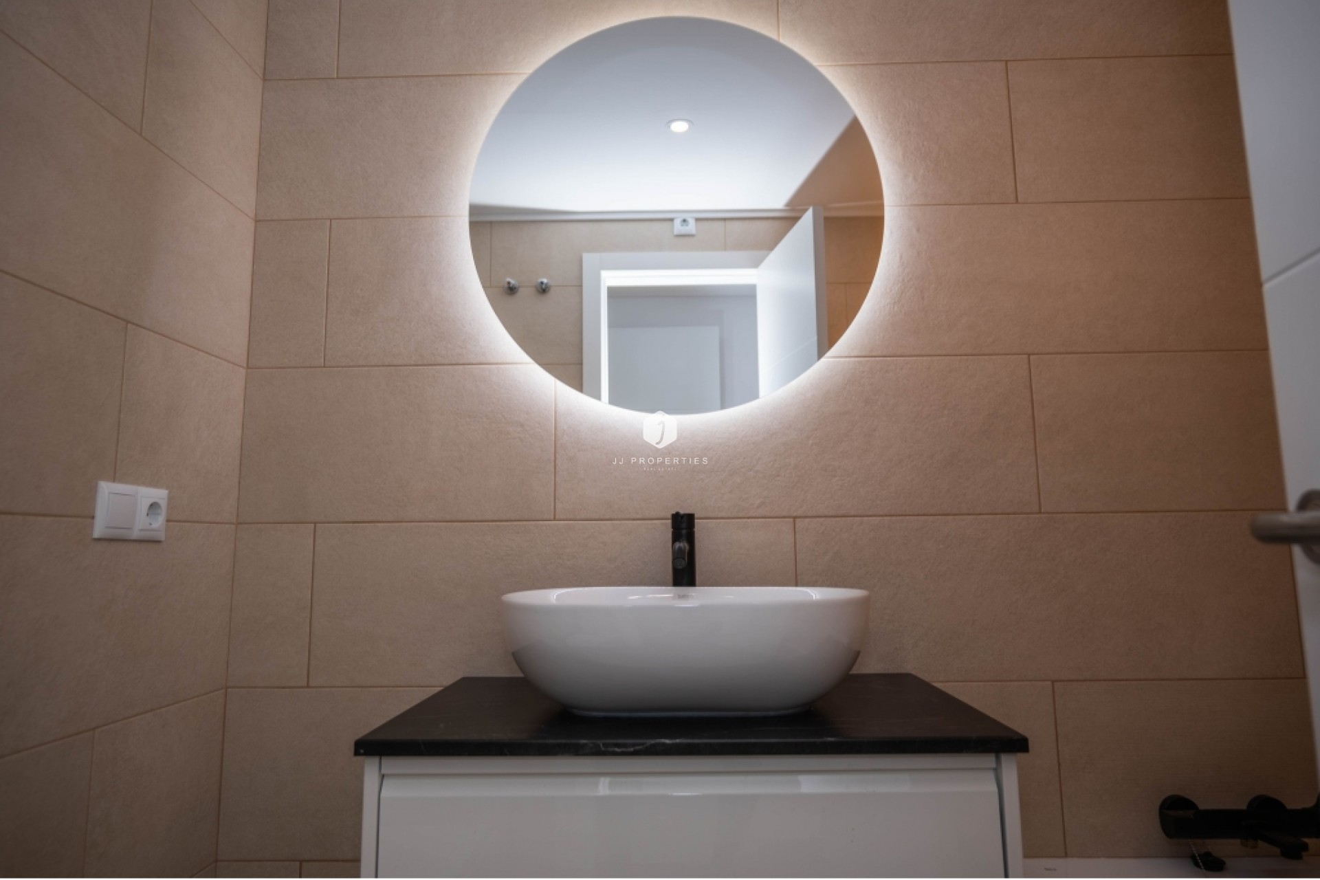 Tweedehands - Appartement / flat -
Torrevieja - Costa Blanca