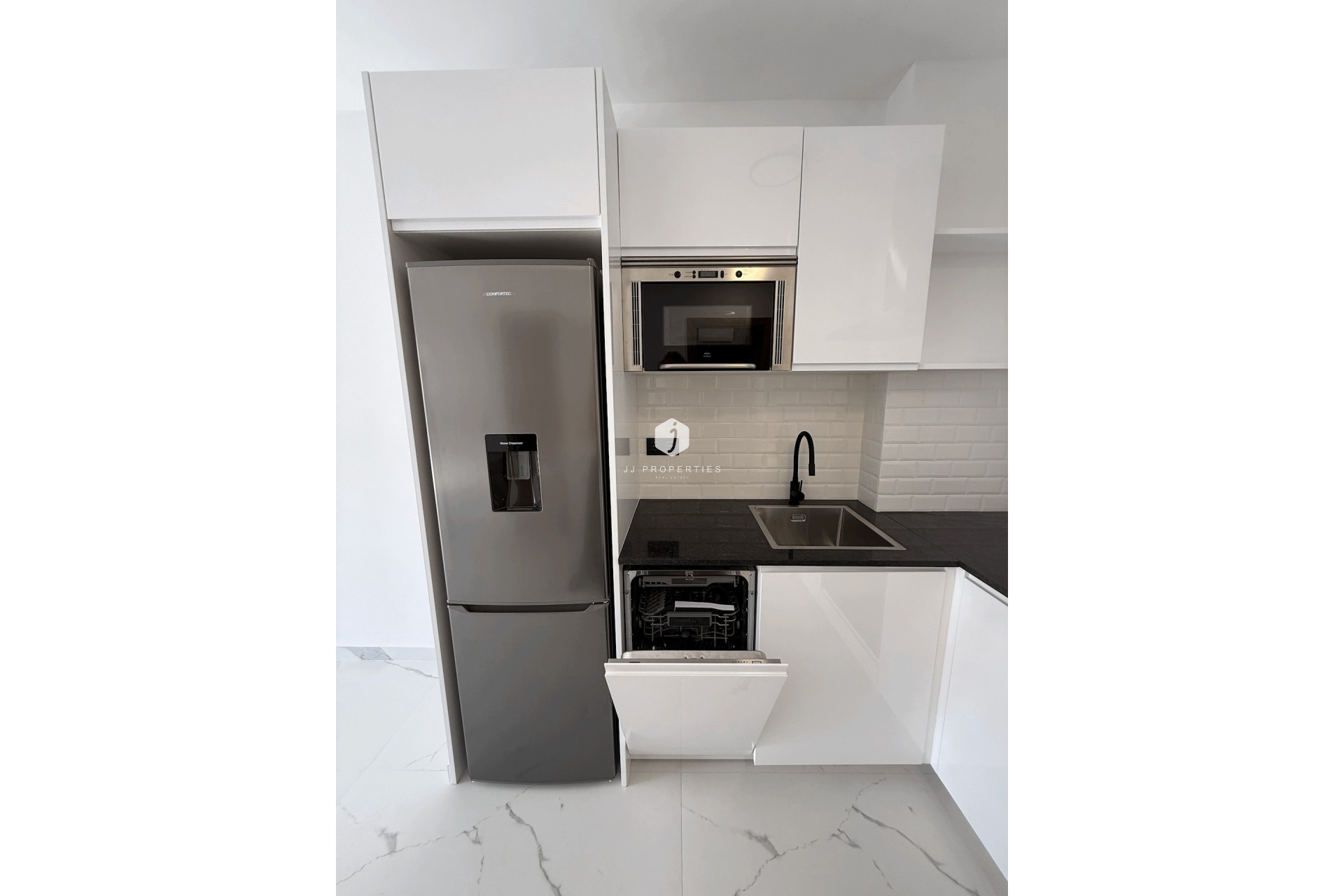 Tweedehands - Appartement / flat -
Torrevieja - Costa Blanca