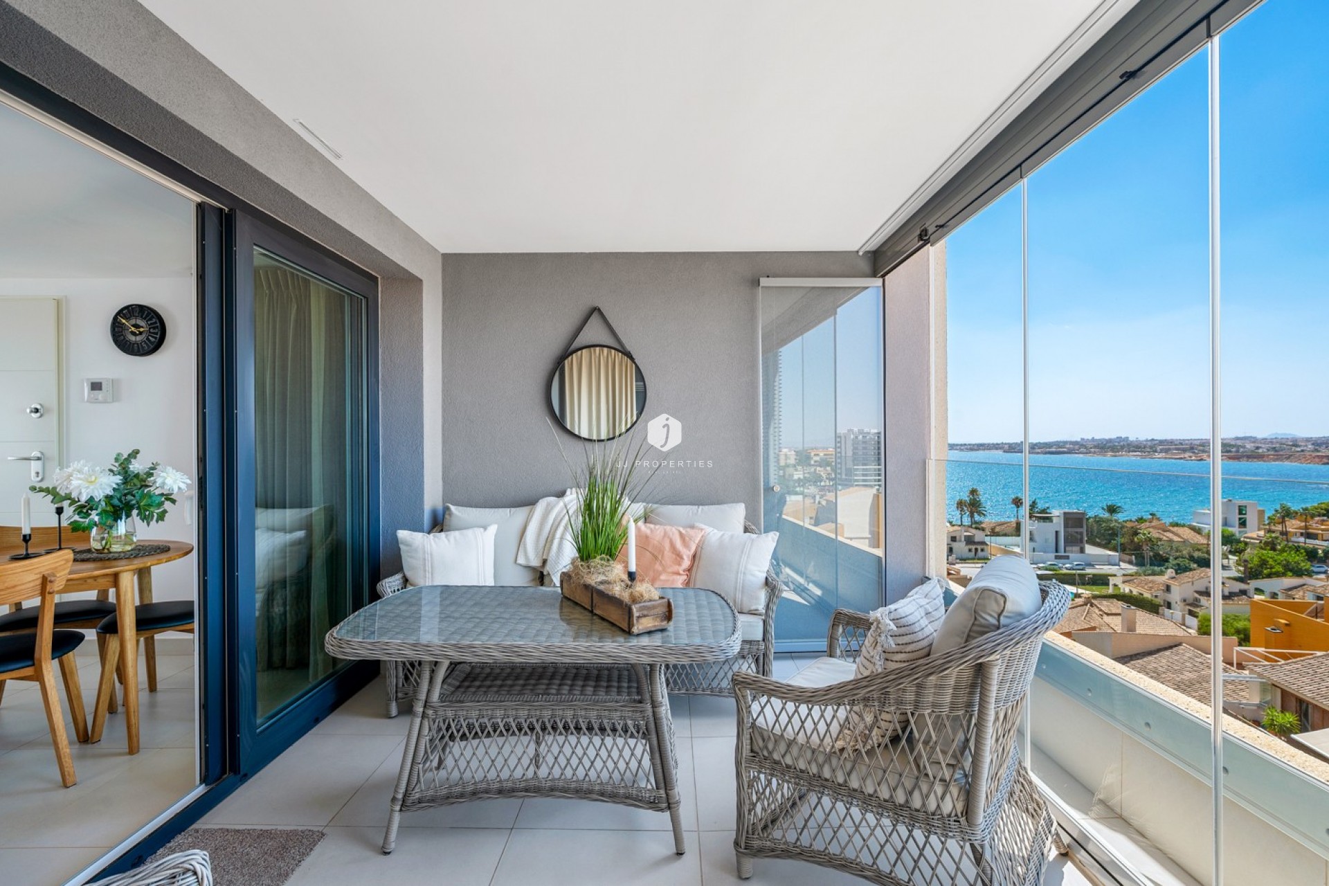 Tweedehands - Appartement / flat -
Torrevieja - Costa Blanca