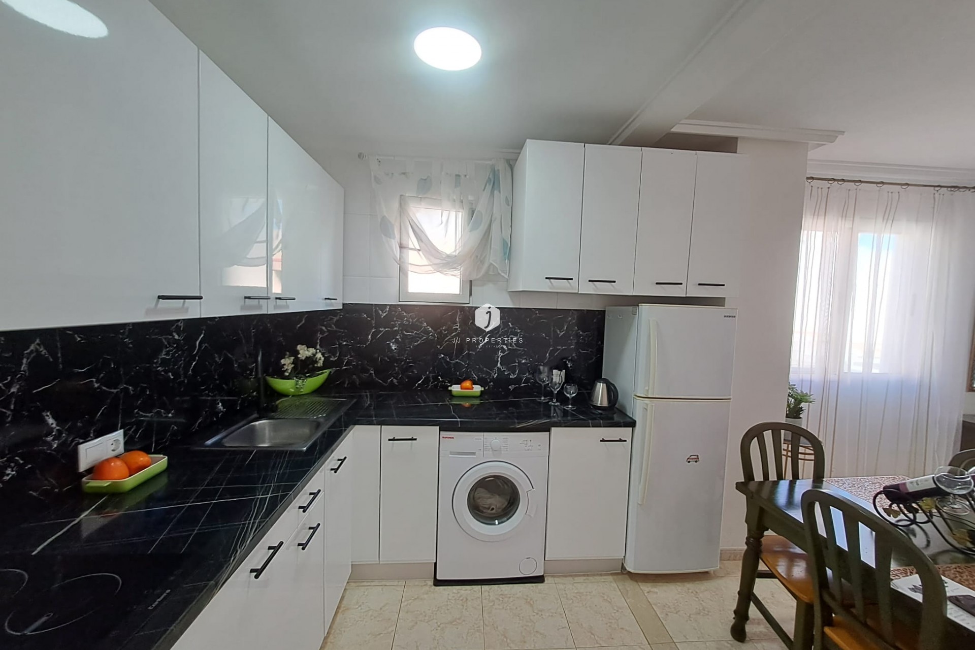 Tweedehands - Appartement / flat -
Torrevieja - Costa Blanca