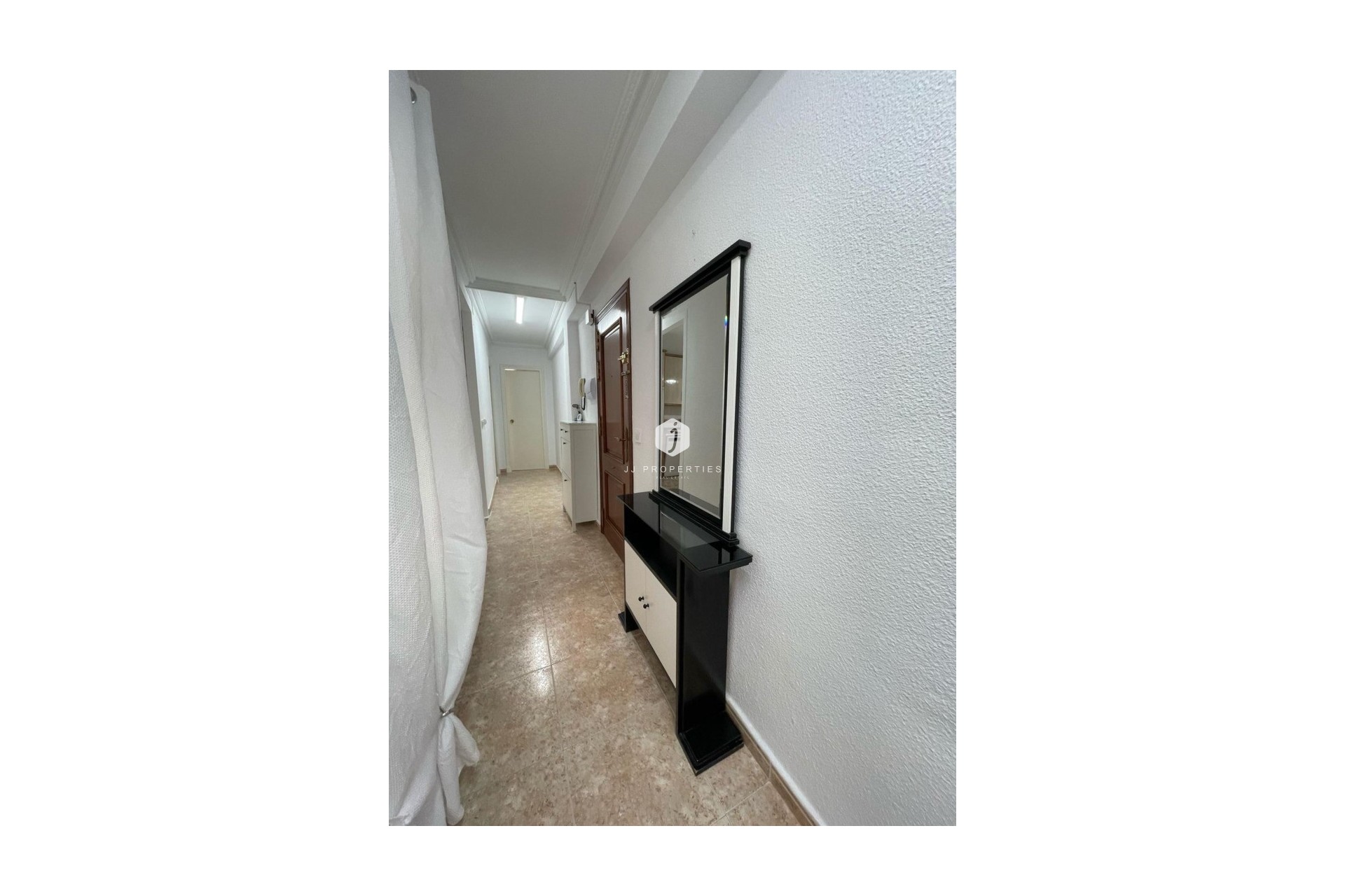 Tweedehands - Appartement / flat -
Torrevieja - Costa Blanca