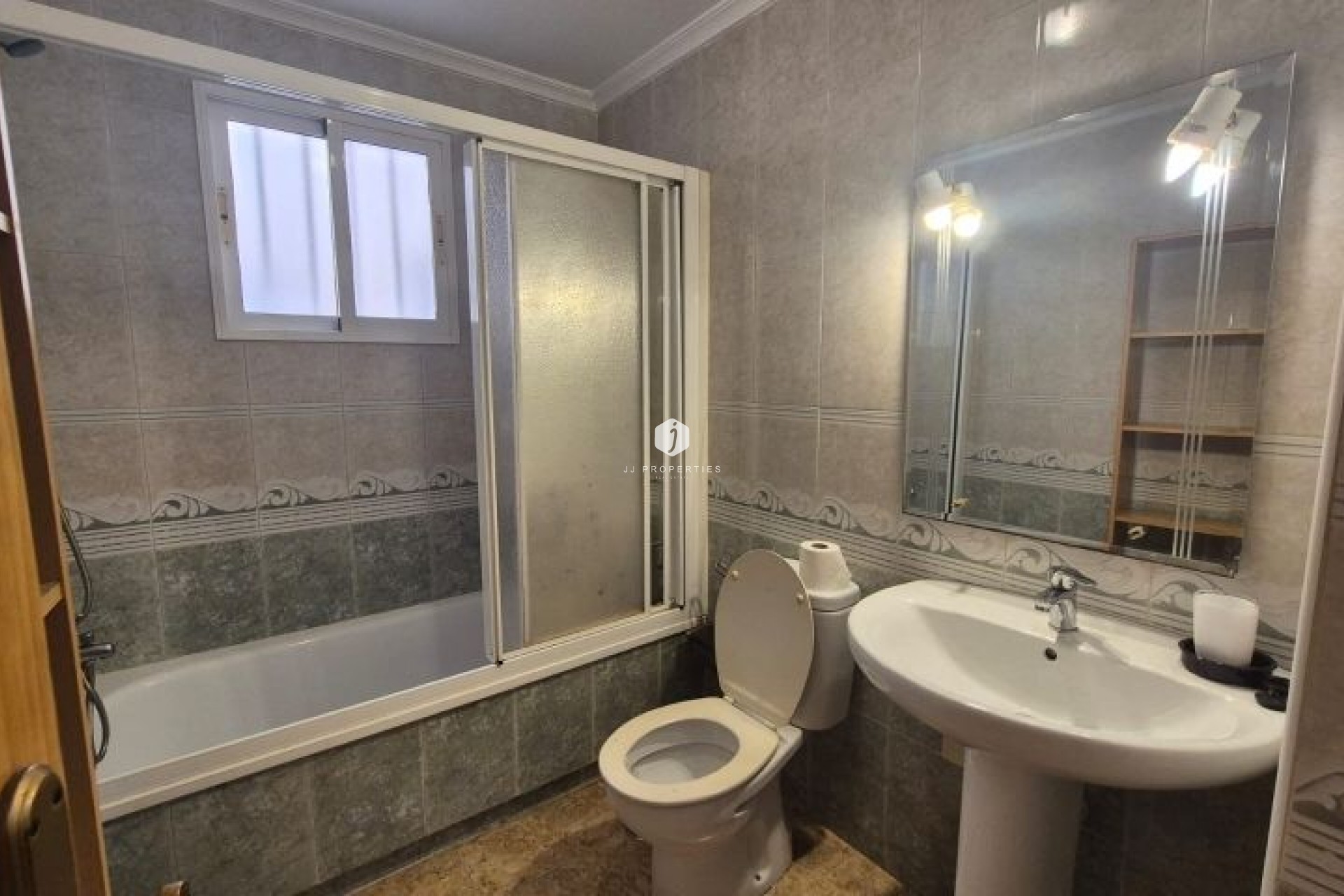 Tweedehands - Appartement / flat -
Torrevieja - Costa Blanca