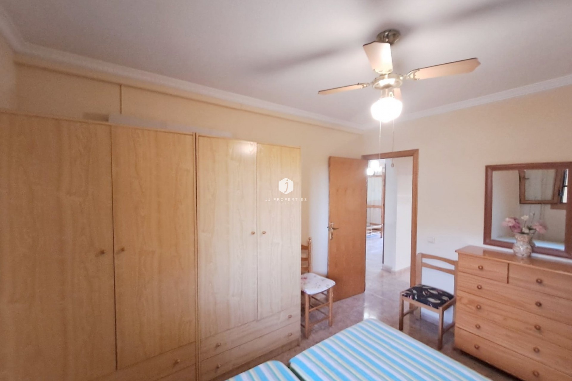 Tweedehands - Appartement / flat -
Torrevieja - Costa Blanca