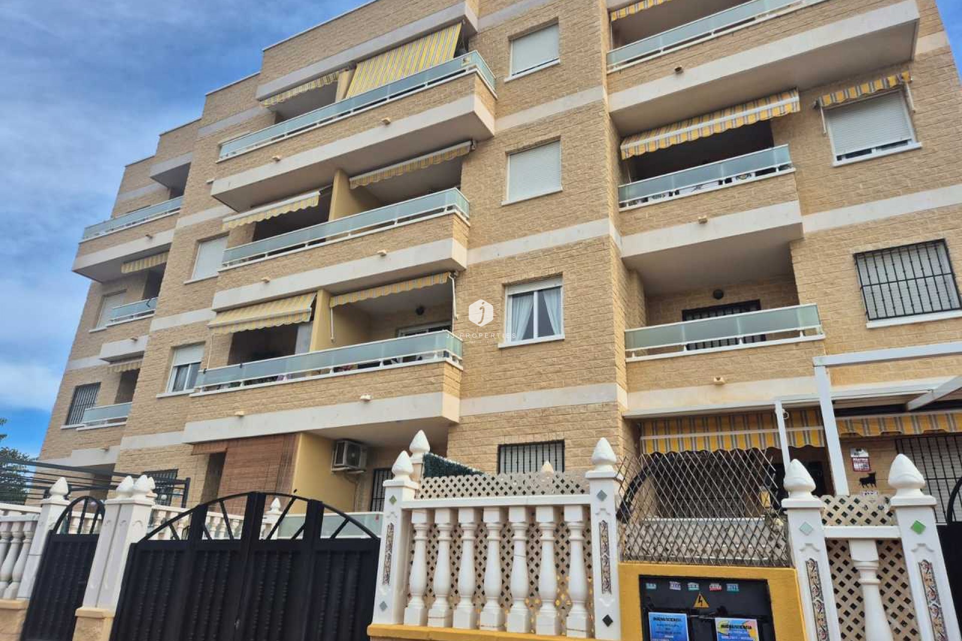 Tweedehands - Appartement / flat -
Torrevieja - Costa Blanca