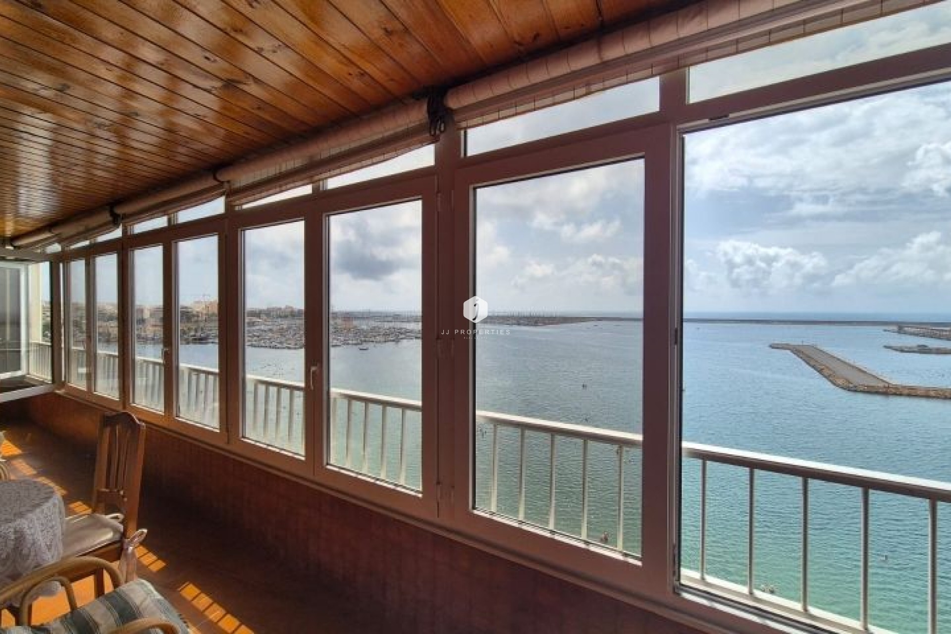 Tweedehands - Appartement / flat -
Torrevieja - Costa Blanca