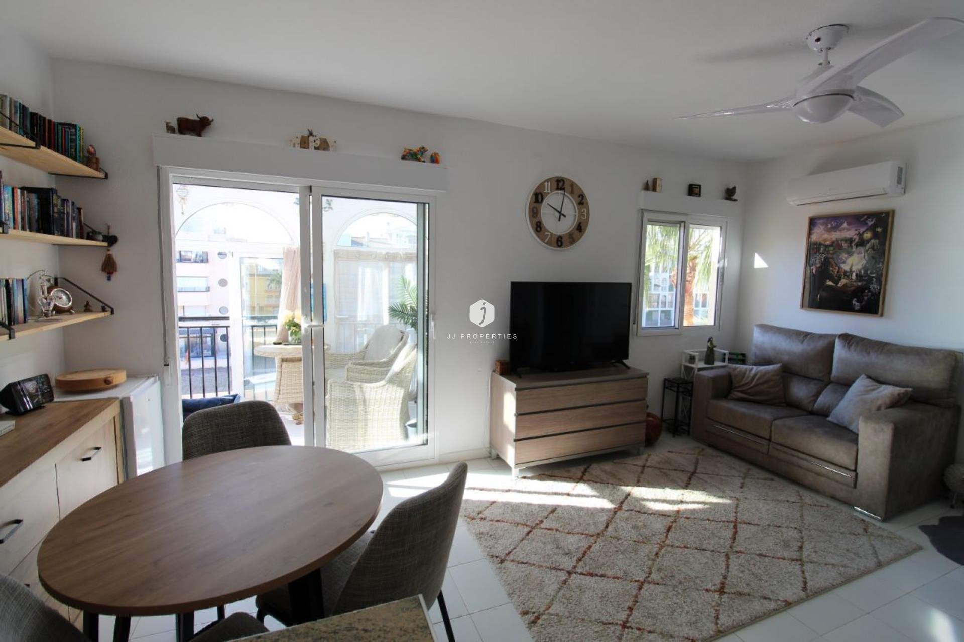 Tweedehands - Appartement / flat -
Torrevieja - Costa Blanca