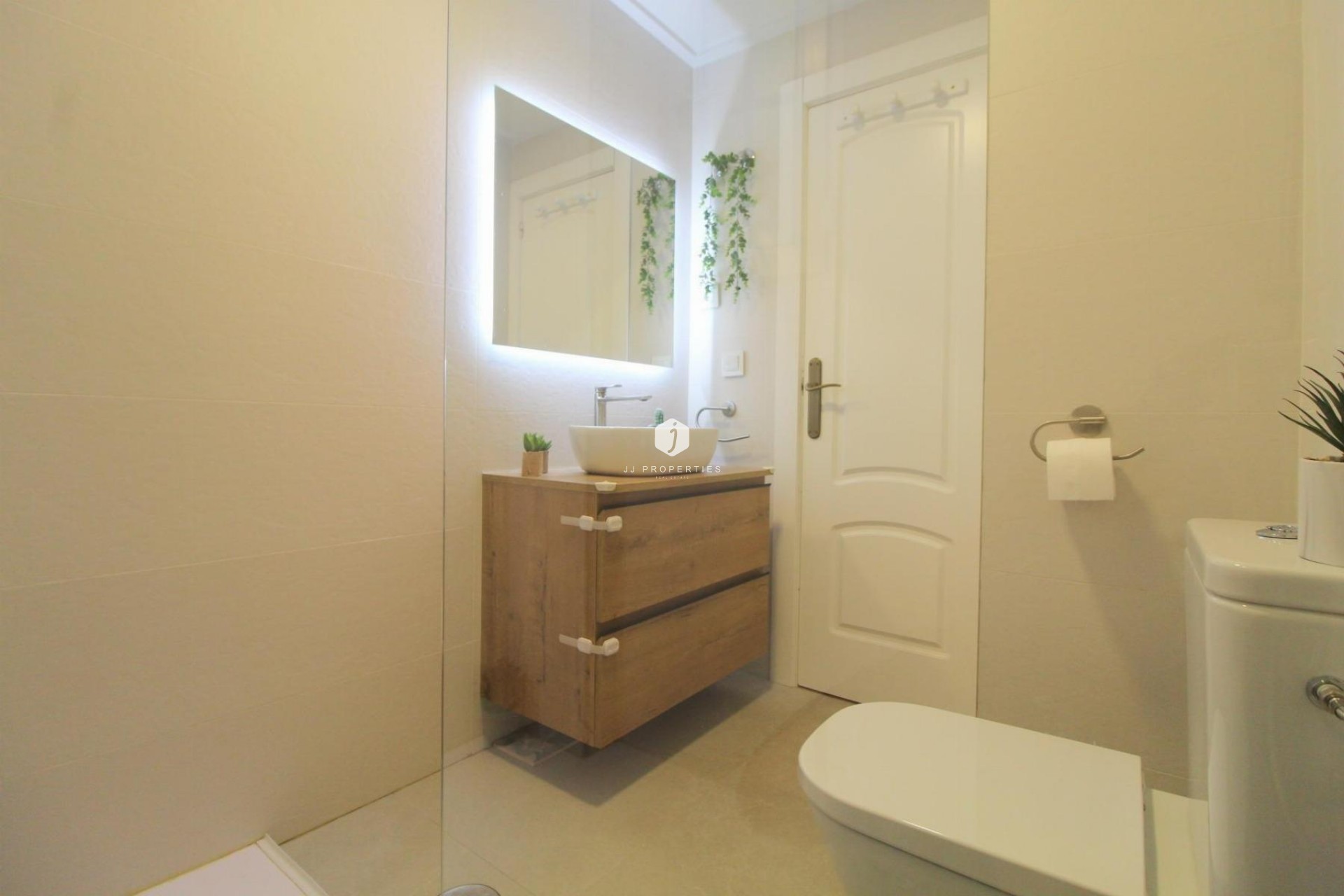 Tweedehands - Appartement / flat -
Torrevieja - Costa Blanca