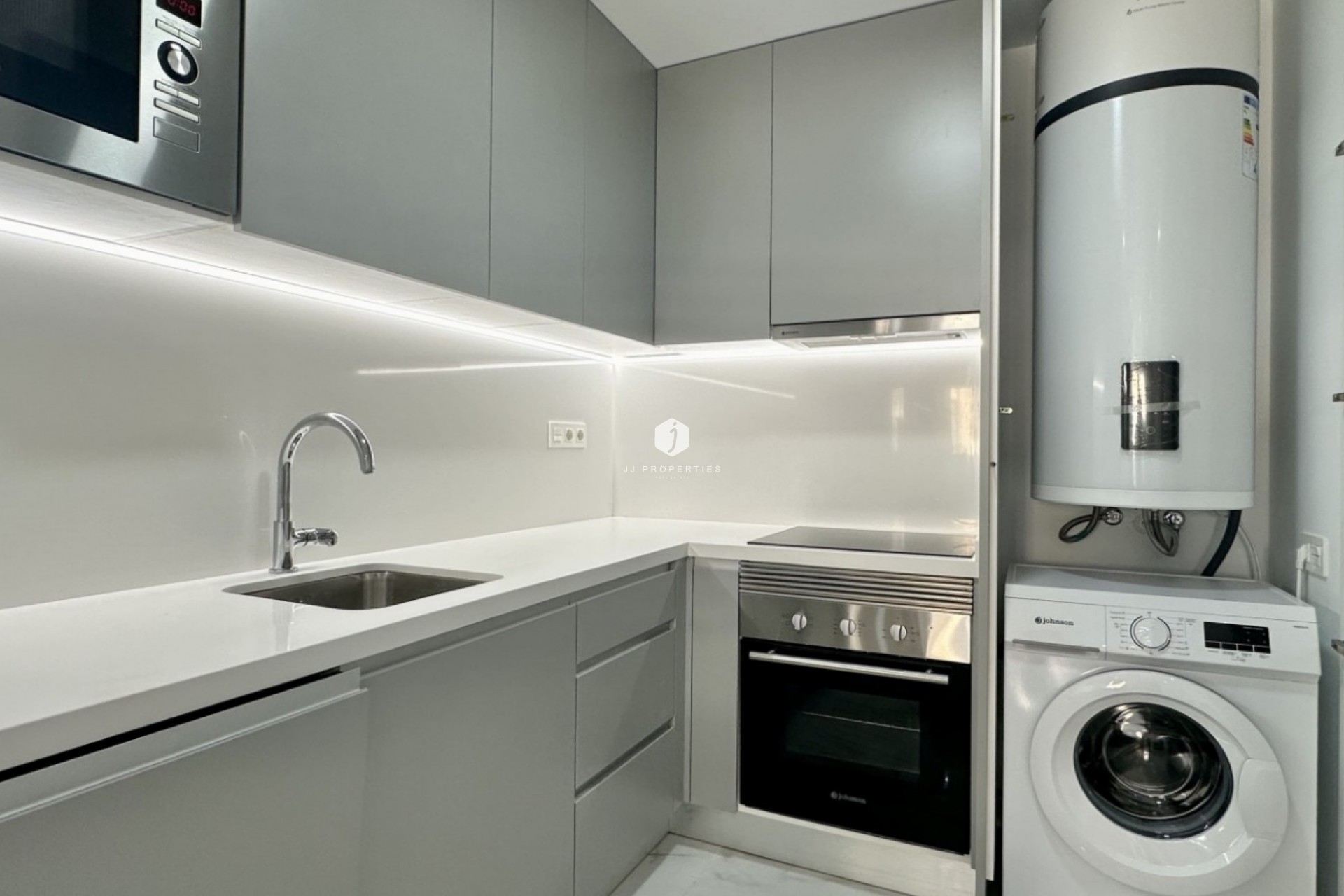 Tweedehands - Appartement / flat -
Torrevieja - Costa Blanca