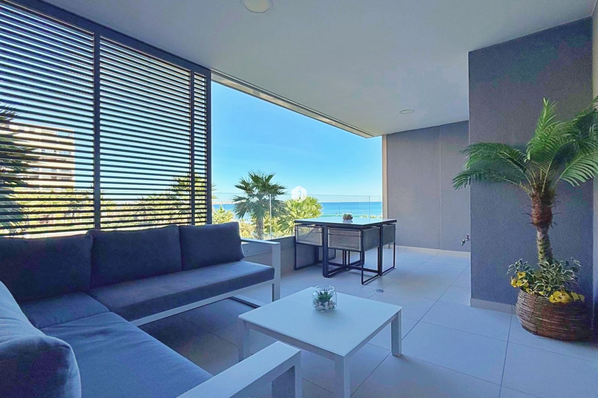 Tweedehands - Appartement / flat -
Torrevieja - Costa Blanca