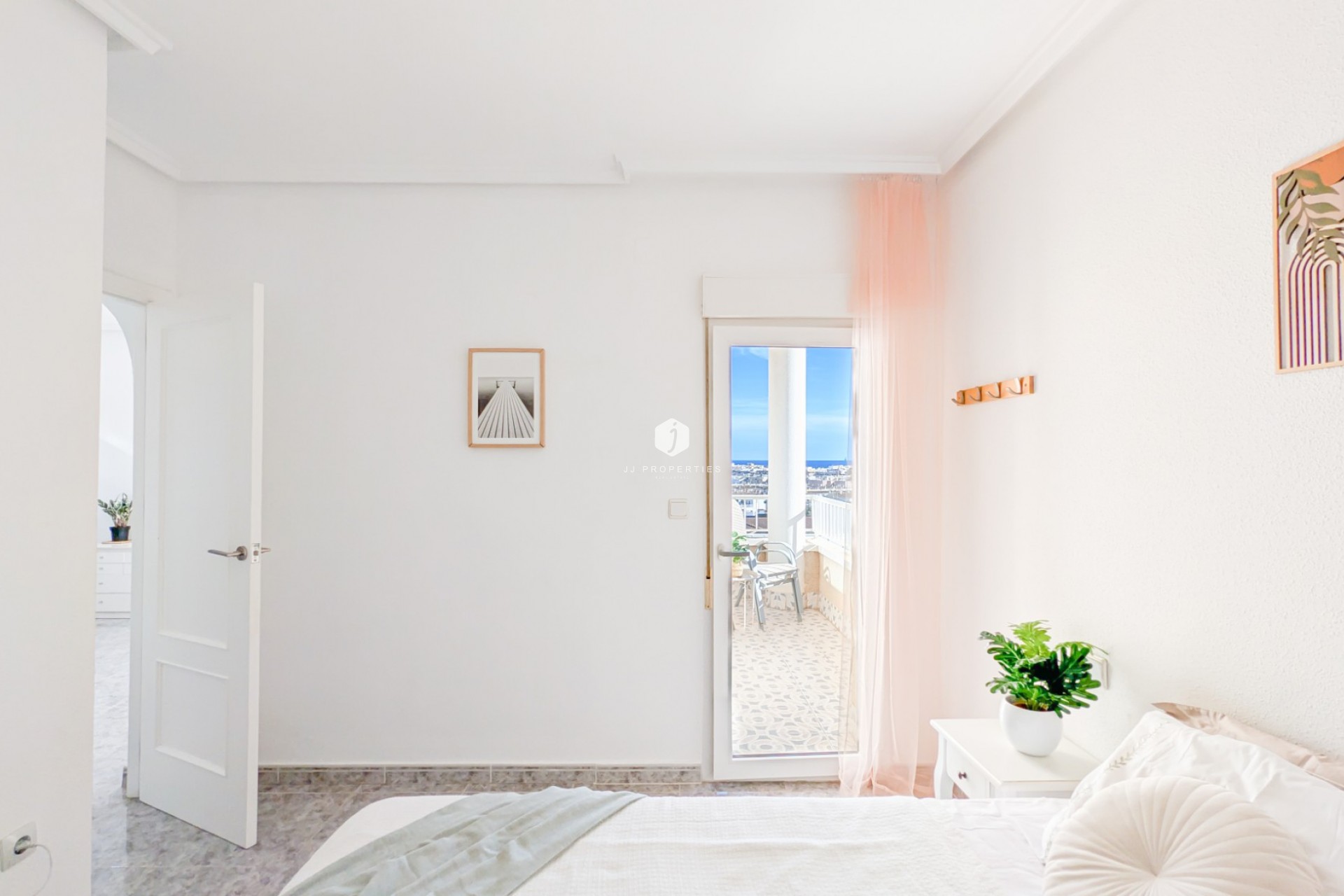 Tweedehands - Appartement / flat -
Torrevieja - Costa Blanca