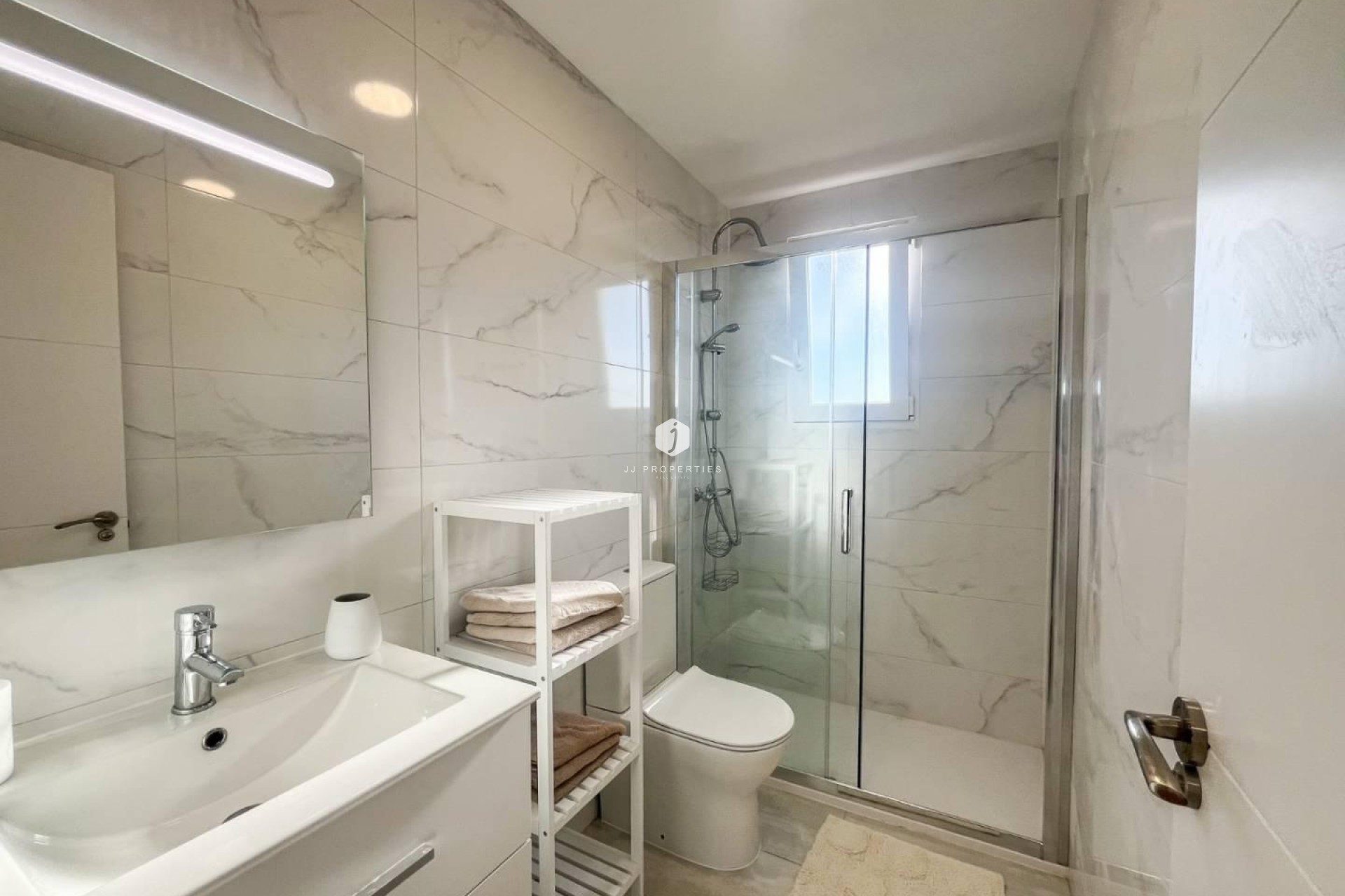 Tweedehands - Appartement / flat -
Torrevieja - Costa Blanca