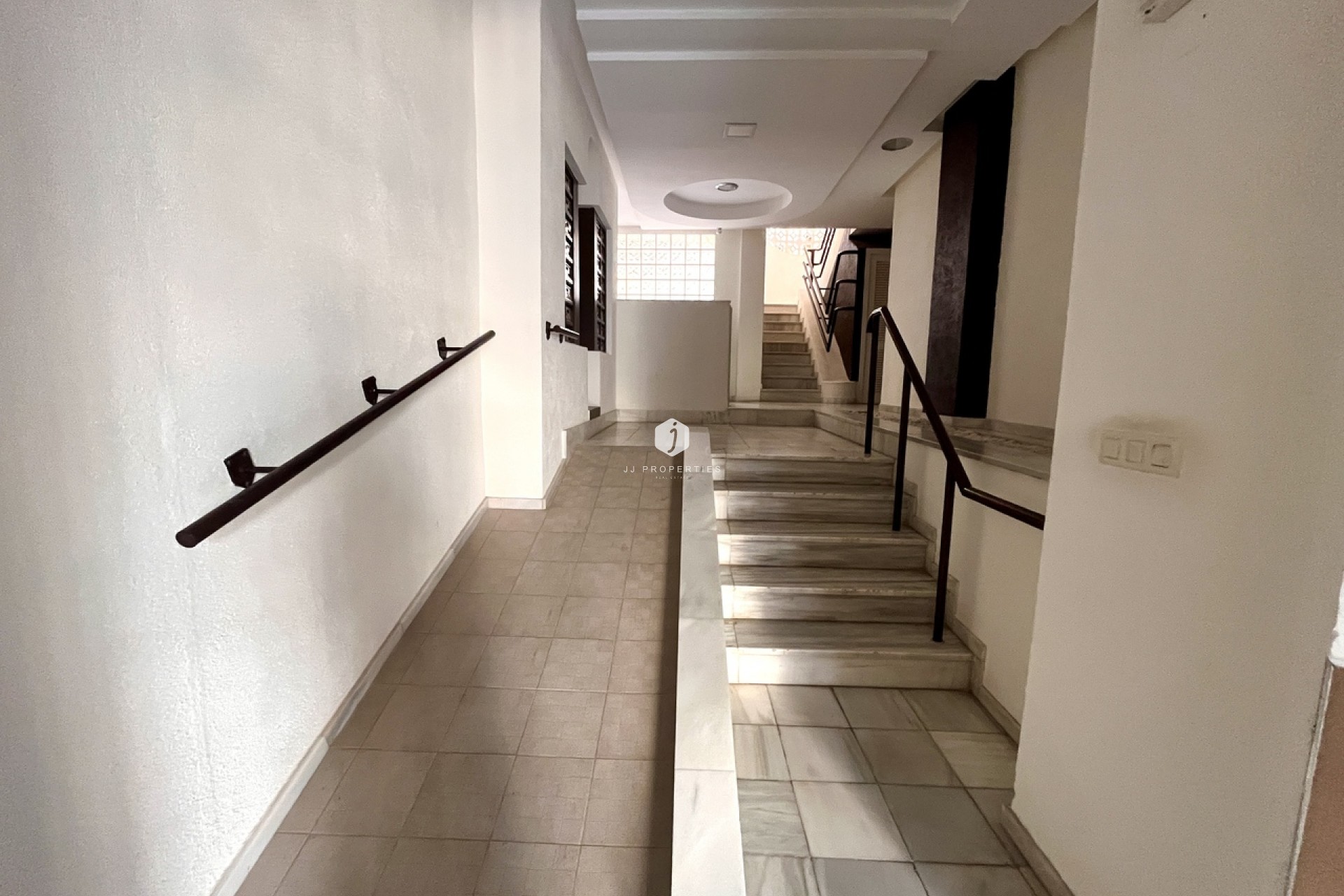 Tweedehands - Appartement / flat -
Torrevieja - Costa Blanca