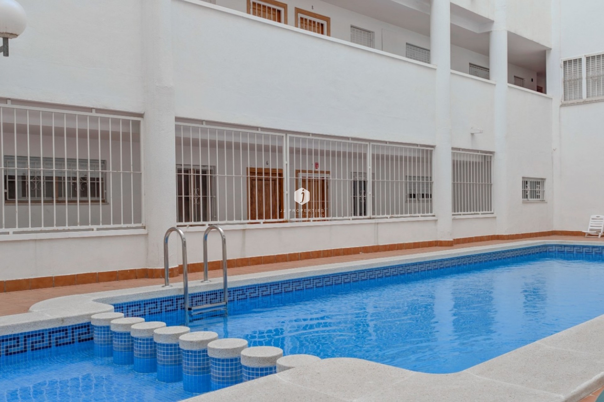 Tweedehands - Appartement / flat -
Torrevieja - Costa Blanca