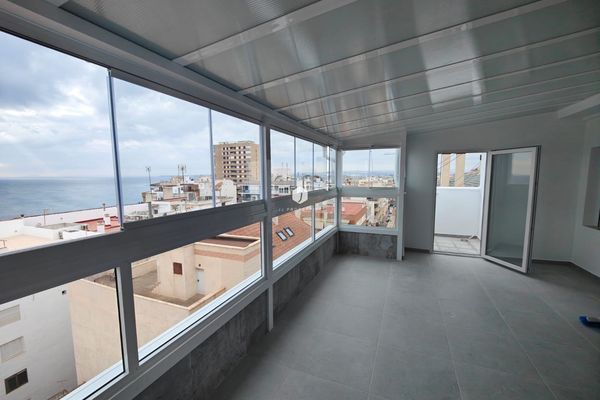 Tweedehands - Appartement / flat -
Torrevieja - Costa Blanca