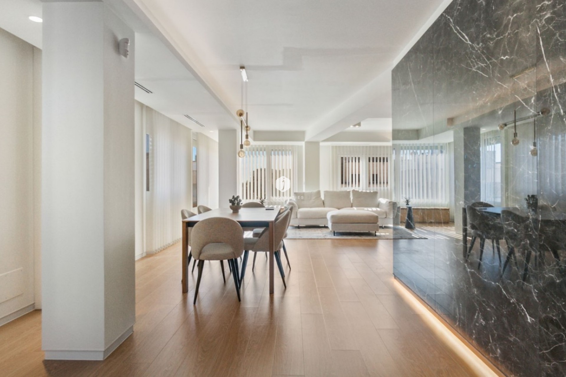 Tweedehands - Appartement / flat -
Torrevieja - Costa Blanca