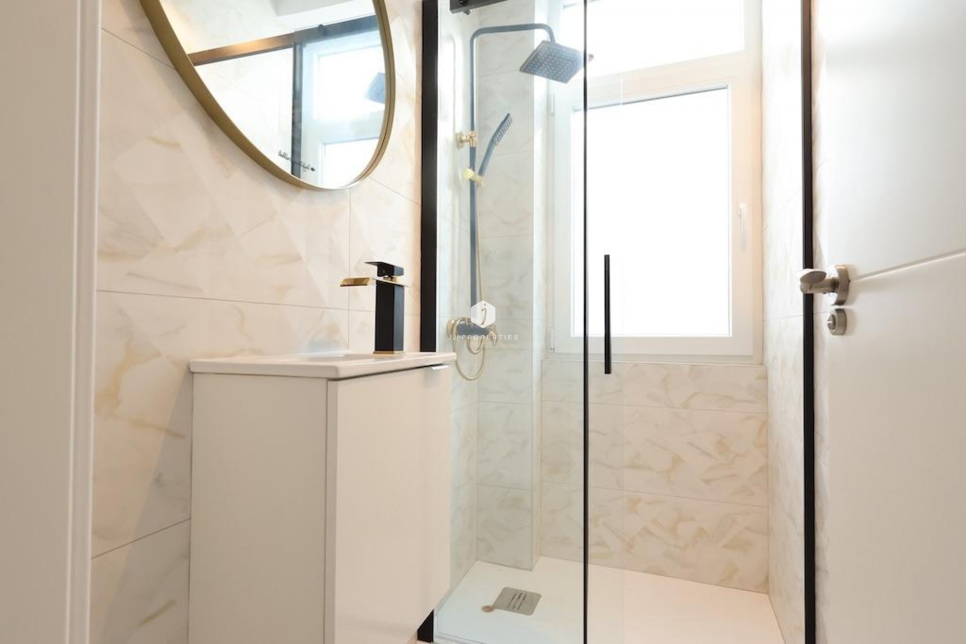 Tweedehands - Appartement / flat -
Torrevieja - Costa Blanca