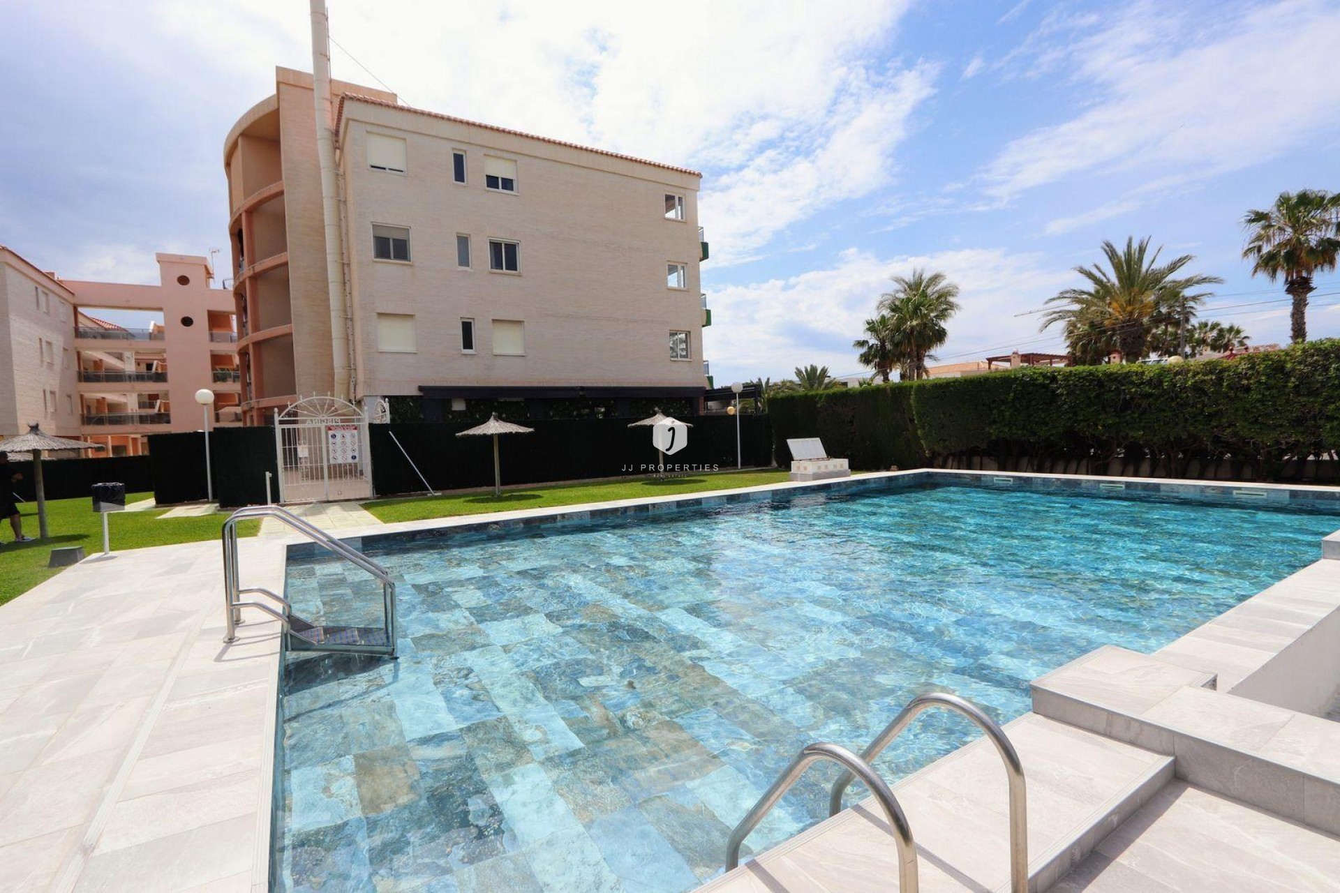 Tweedehands - Appartement / flat -
Torrevieja - Costa Blanca