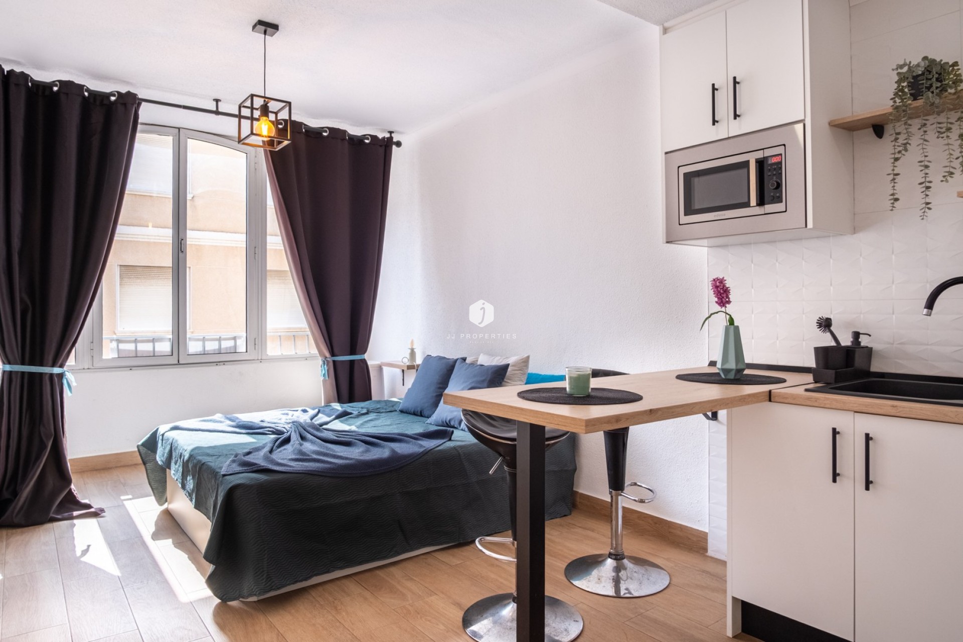 Tweedehands - Appartement / flat -
Torrevieja - Costa Blanca