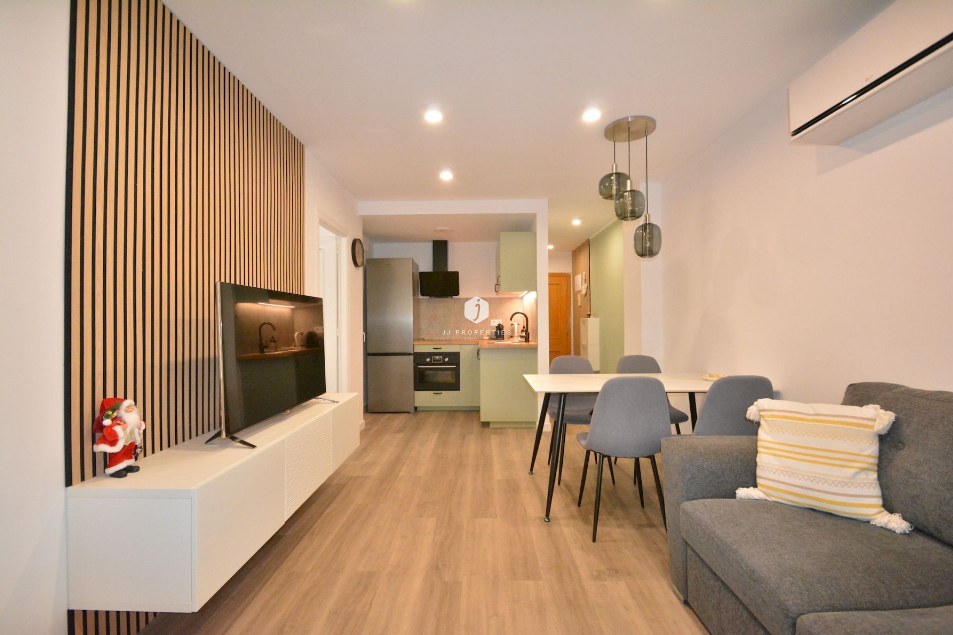 Tweedehands - Appartement / flat -
Torrevieja - Costa Blanca