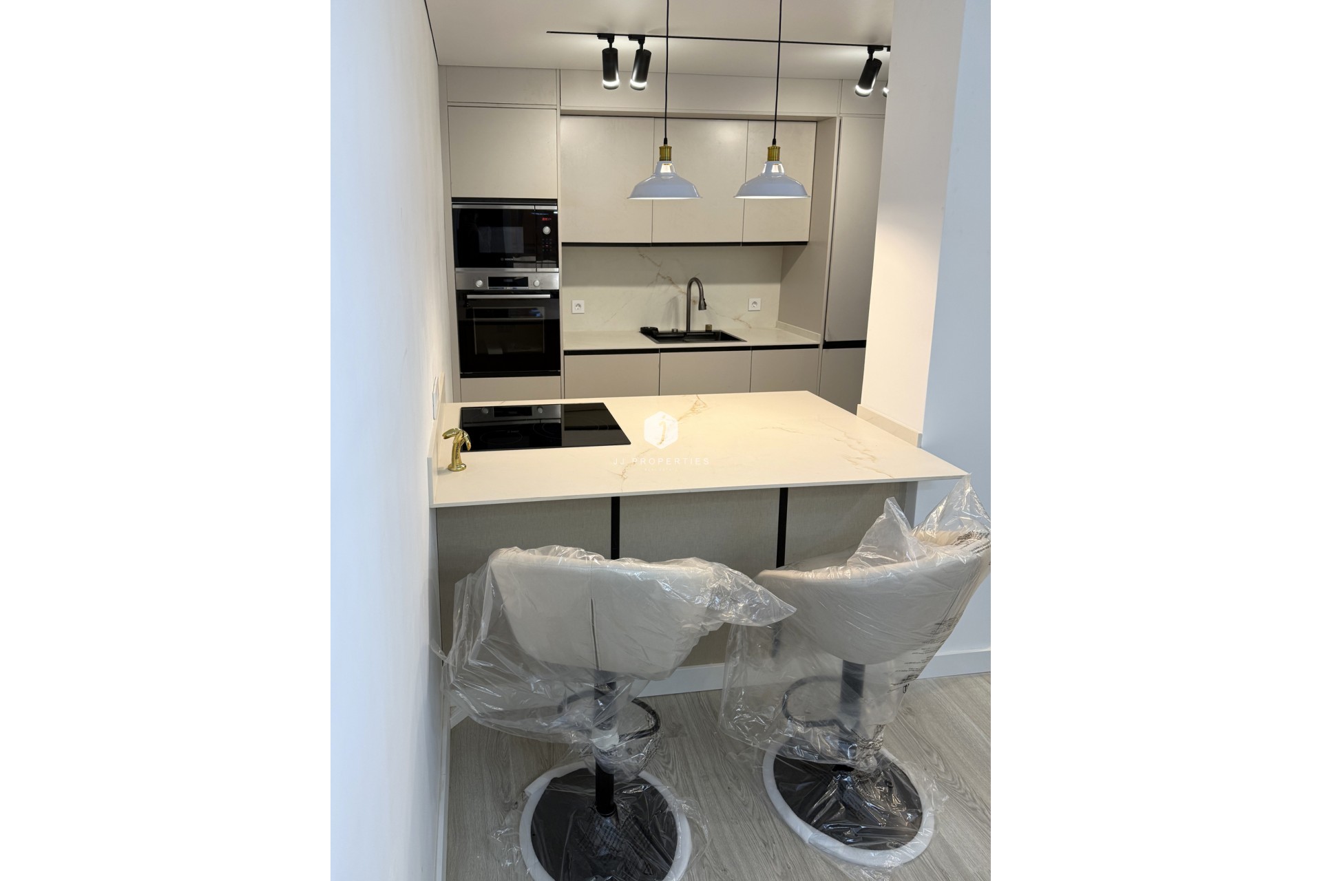 Tweedehands - Appartement / flat -
Torrevieja - Costa Blanca