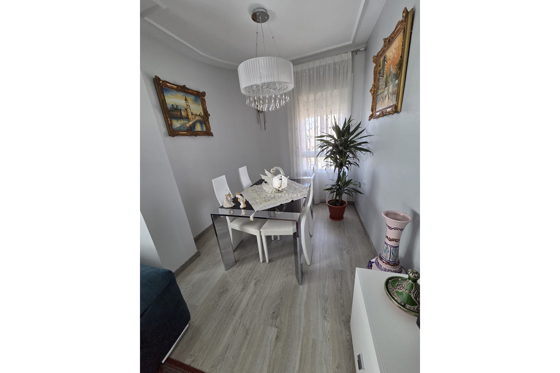 Tweedehands - Appartement / flat -
Torrevieja - Costa Blanca